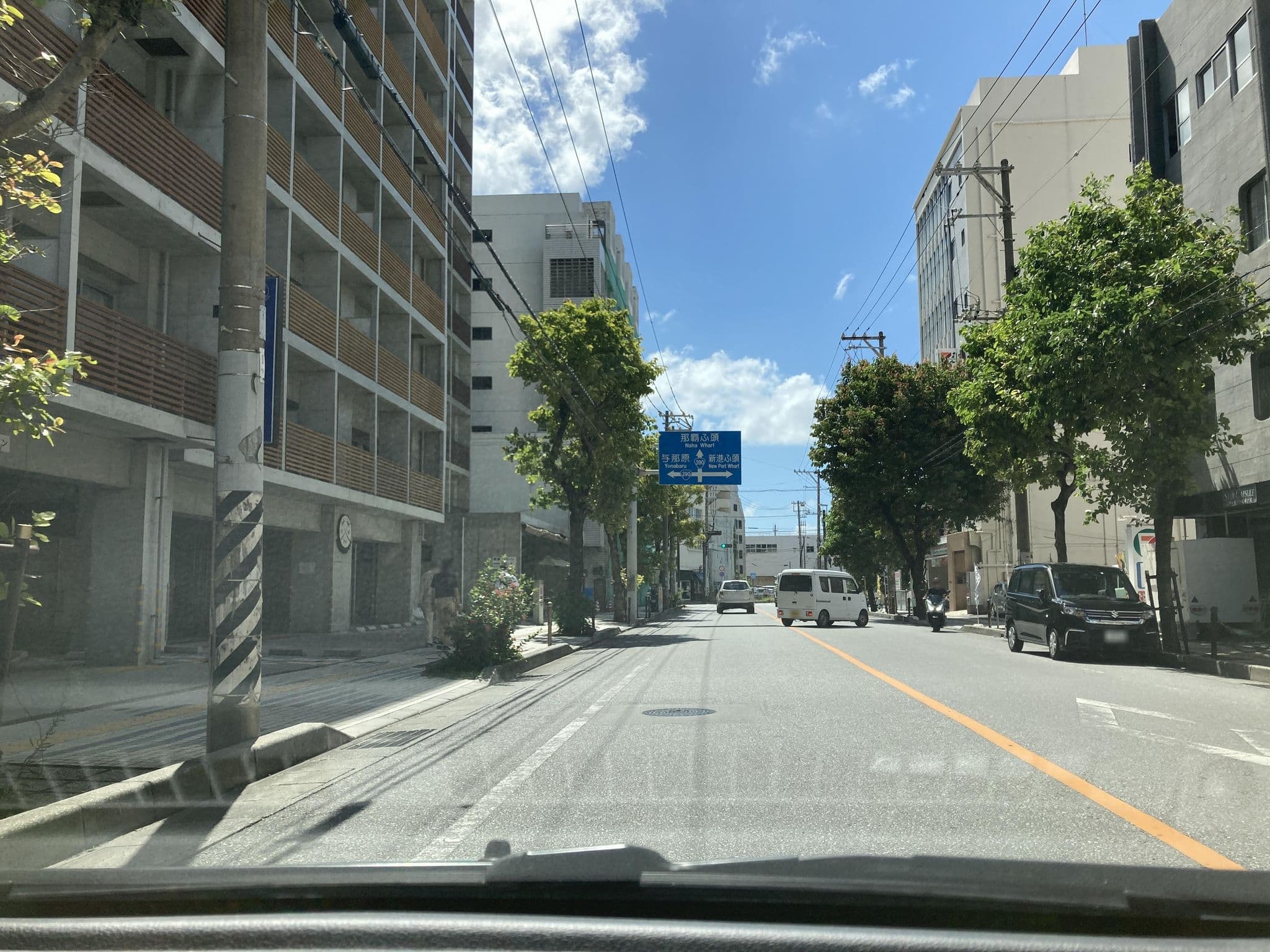 Street view near NAHA WEST INN, Naha — © pika_sky (CC BY-SA · Mapillary)