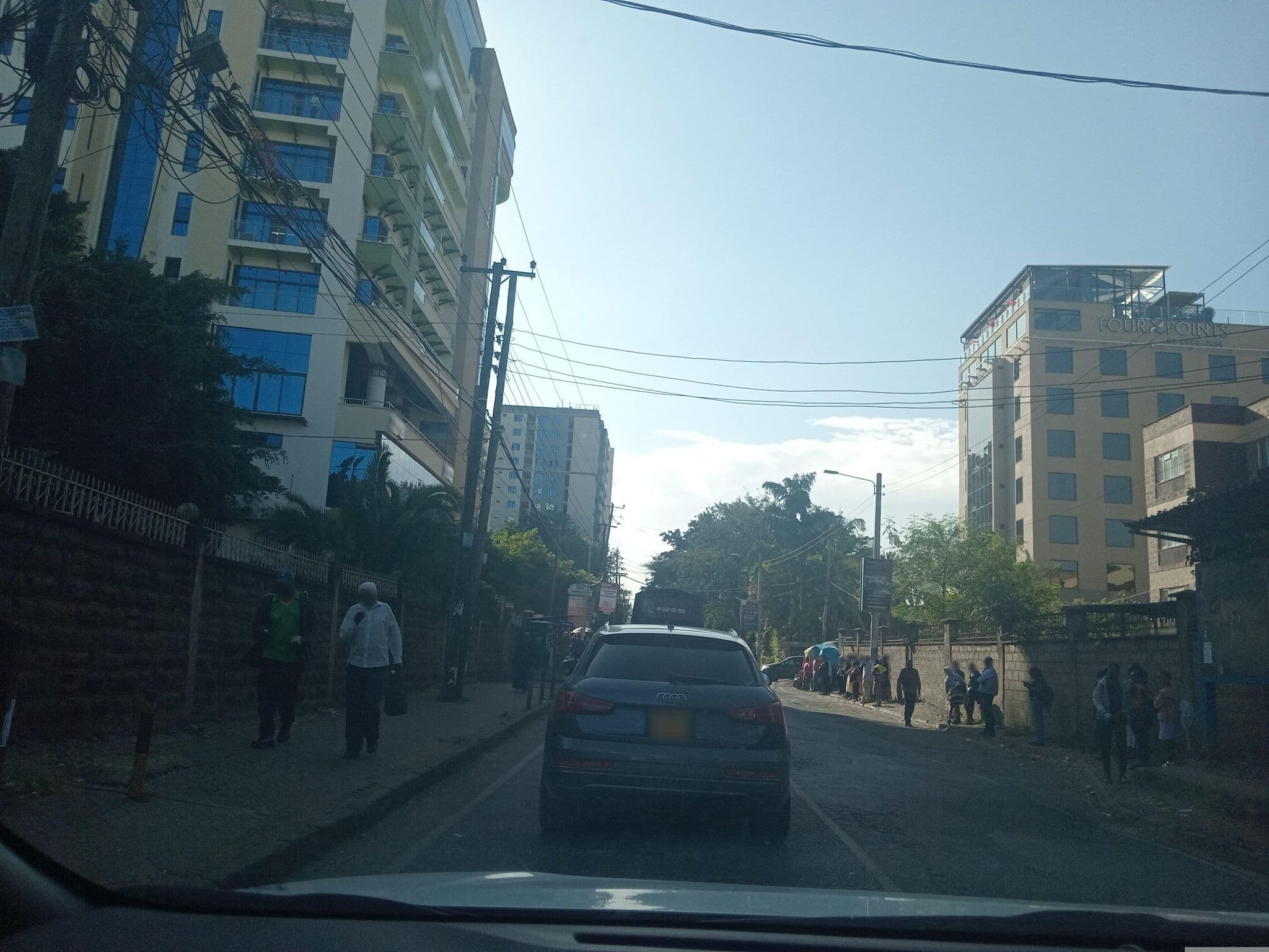 Street view near Olive Gardens, Nairobi