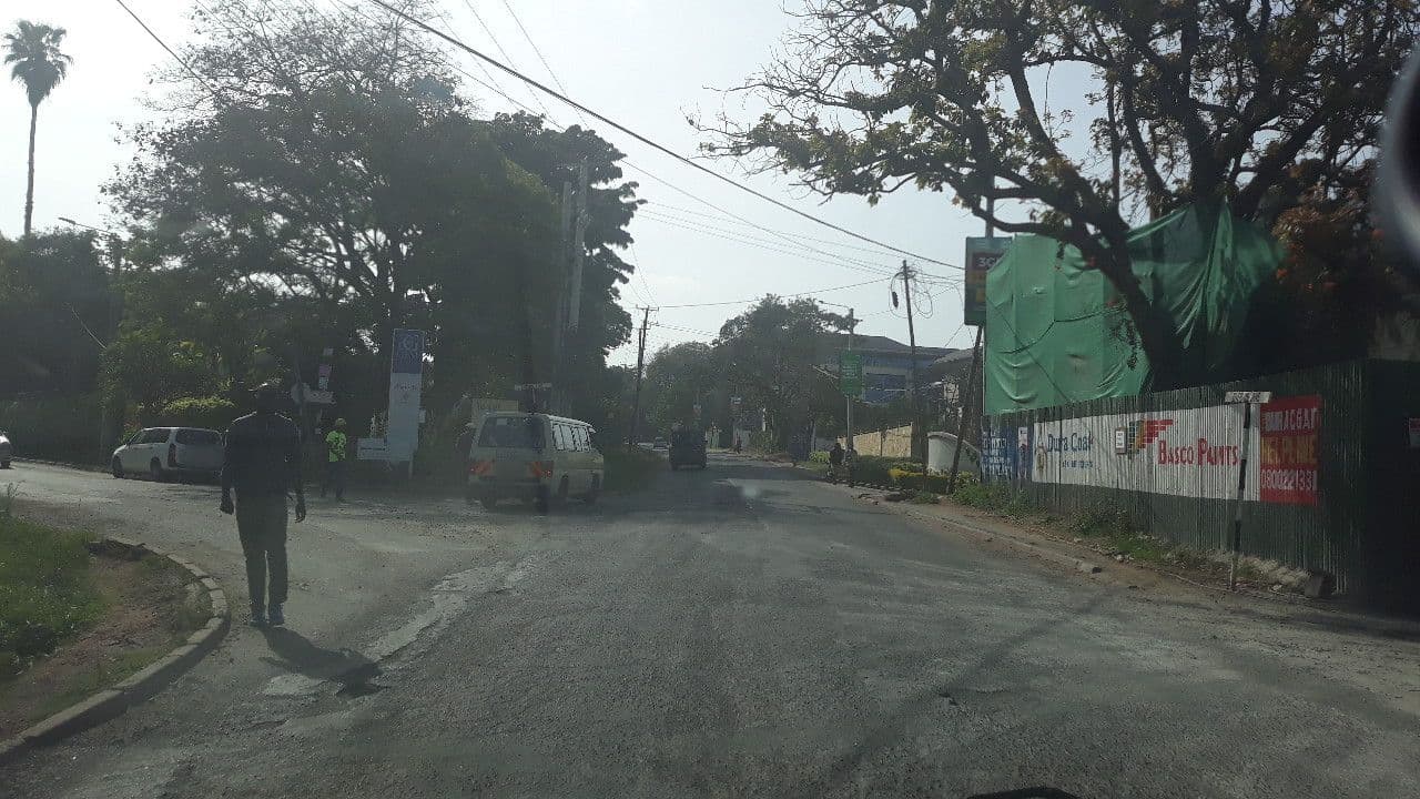 Street view near Elizabeth Klemenik, Nairobi