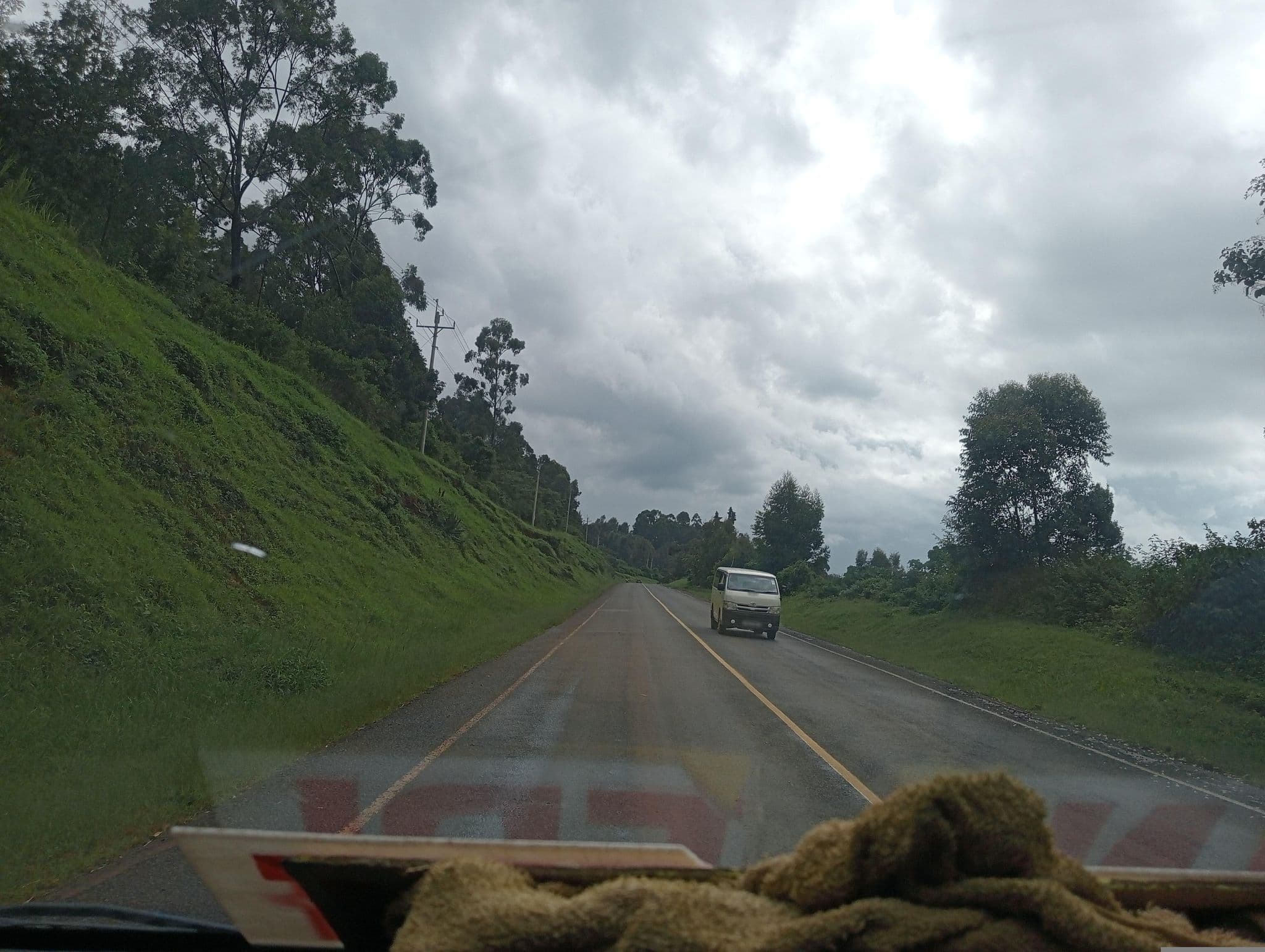 Street view near Roswam Hotel, Kiganjo — © cmwainaina (CC BY-SA · Mapillary)