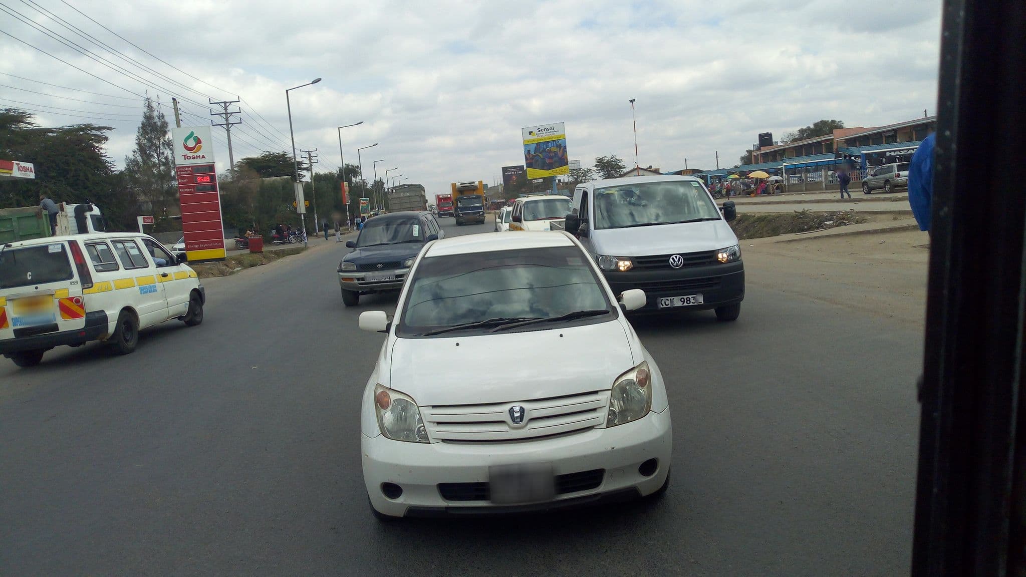 Street view near Mount View Kitengela, Kitengela — © jozef020 (CC BY-SA · Mapillary)