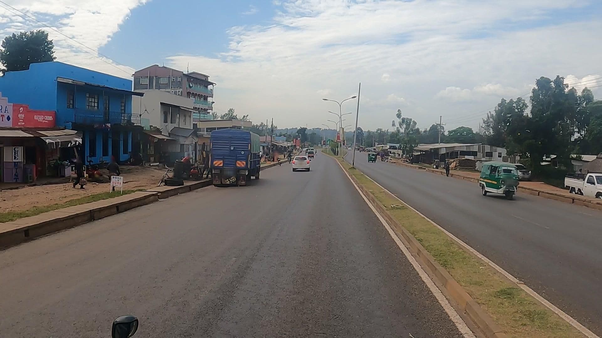 Street view near New City, Kakamega — © wambulwaw (CC BY-SA · Mapillary)