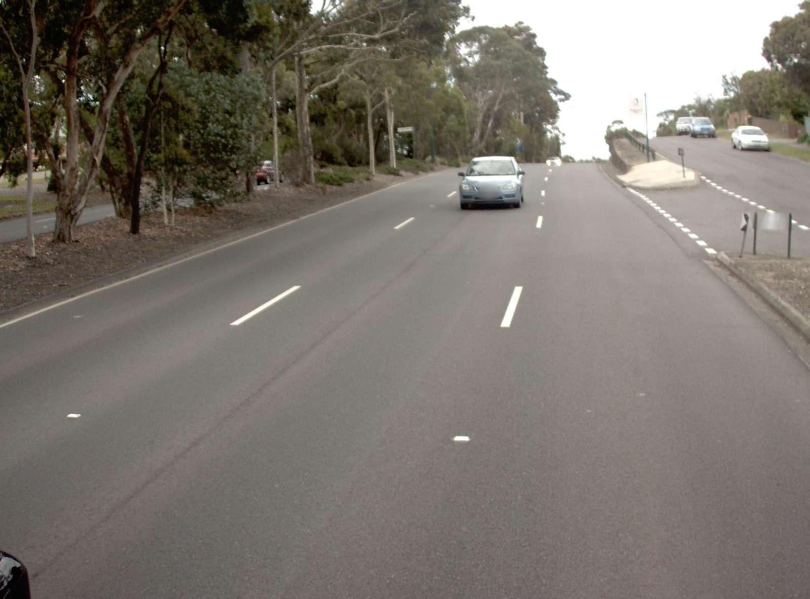 Street view near Quality Hotel Manor, Mitcham — © vicroads (CC BY-SA · Mapillary)