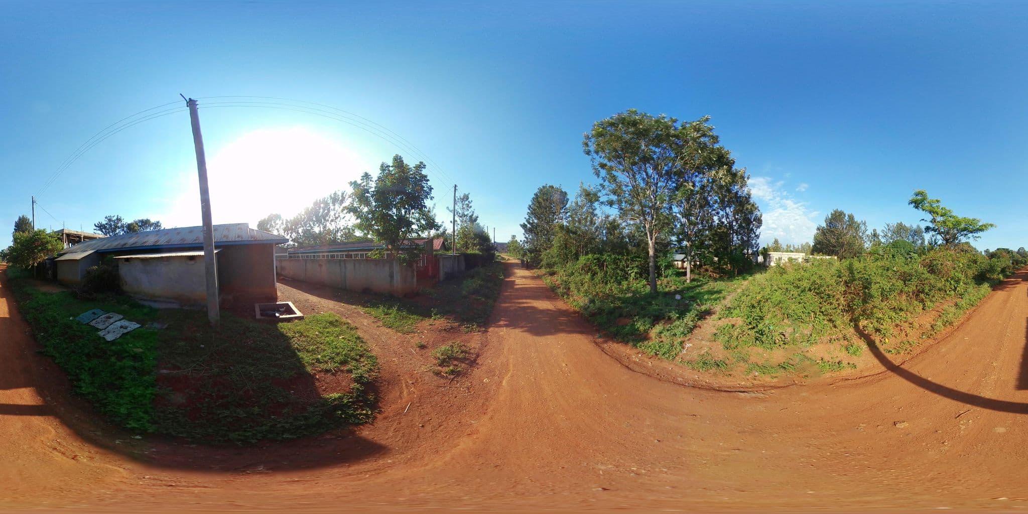 Street view near Red gate Hostel, Bondo — © quantiscale (CC BY-SA · Mapillary)