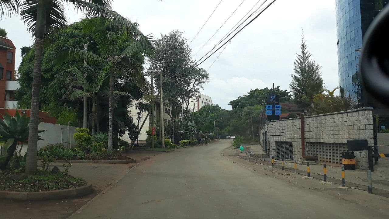 Street view near PrideInn Azure, Nairobi