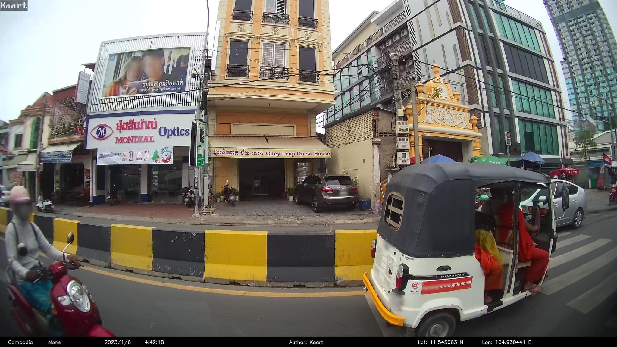 Street view near Chhuk Roth G.House, Phnom Penh
