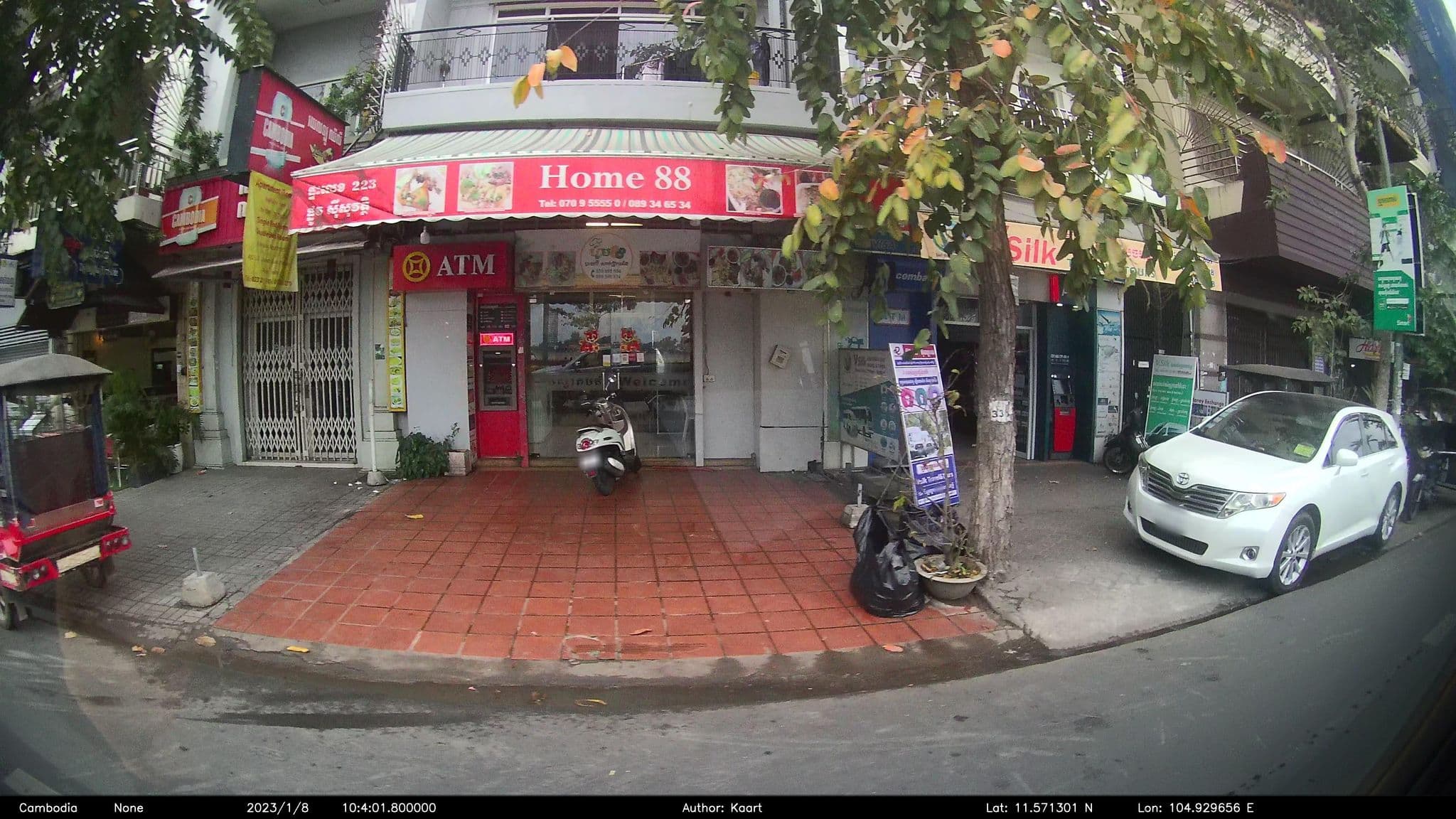 Street view near Paragon Hotel, Phnom Penh