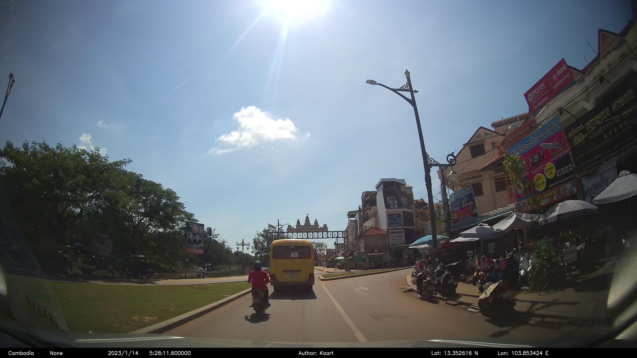 Street view near Thé Boomerang, Siem Reap