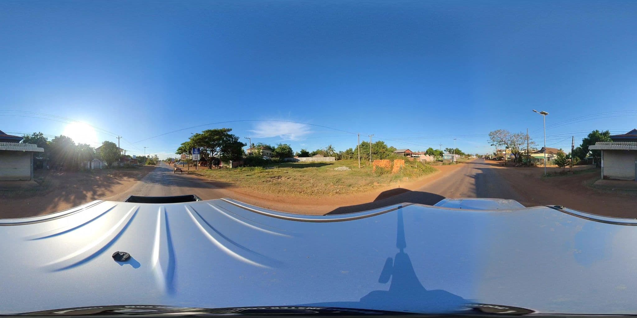 Street view near Trapaeng Briey Guest House, Anlong Veaeng — © ThailandCambodia (CC BY-SA · Mapillary)