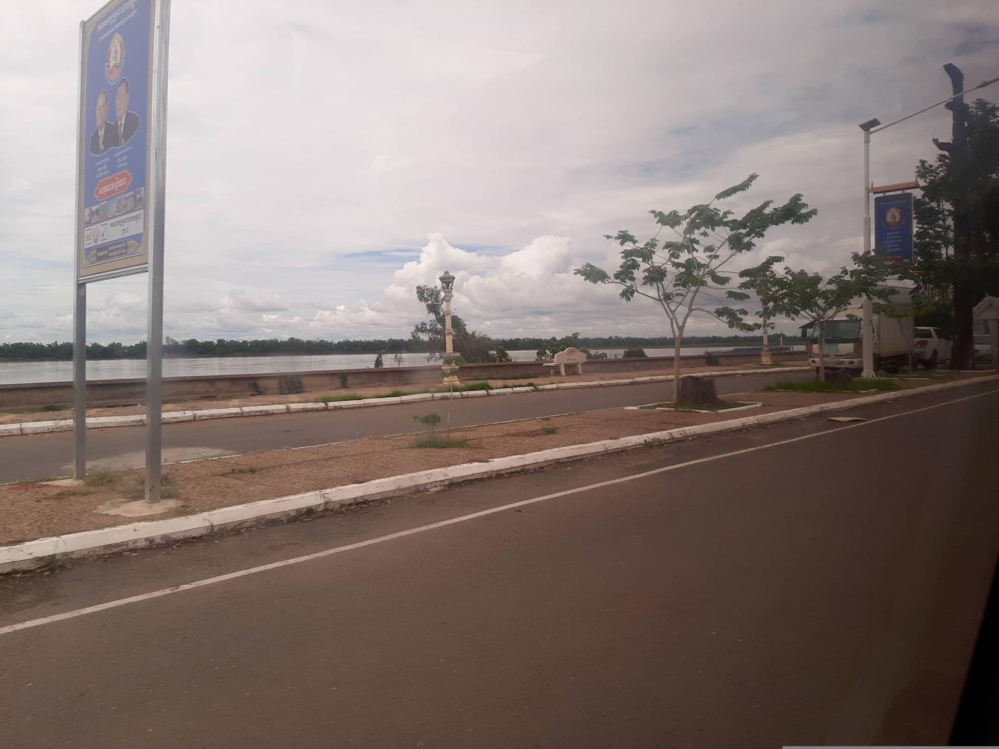 Street view near Heng Heng 2 Guest House, Kratié — © pir (CC BY-SA · Mapillary)