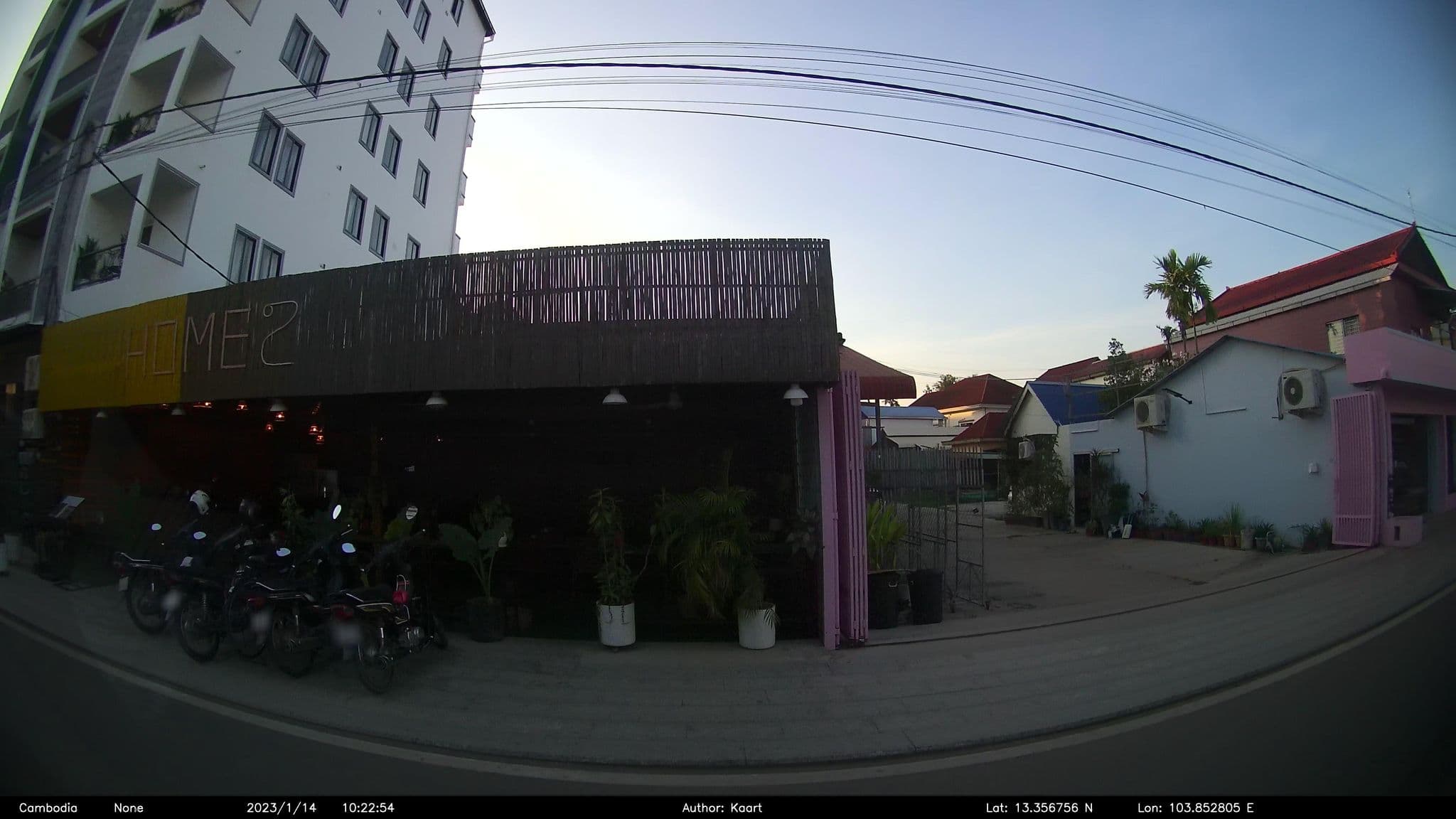 Street view near Friendly Angkor Boutique, Siem Reap