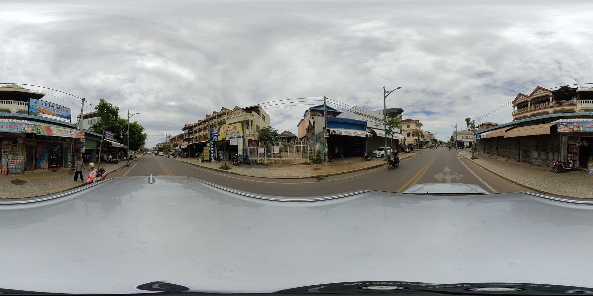 Street view near Rubyland Hotel, Siem Reap