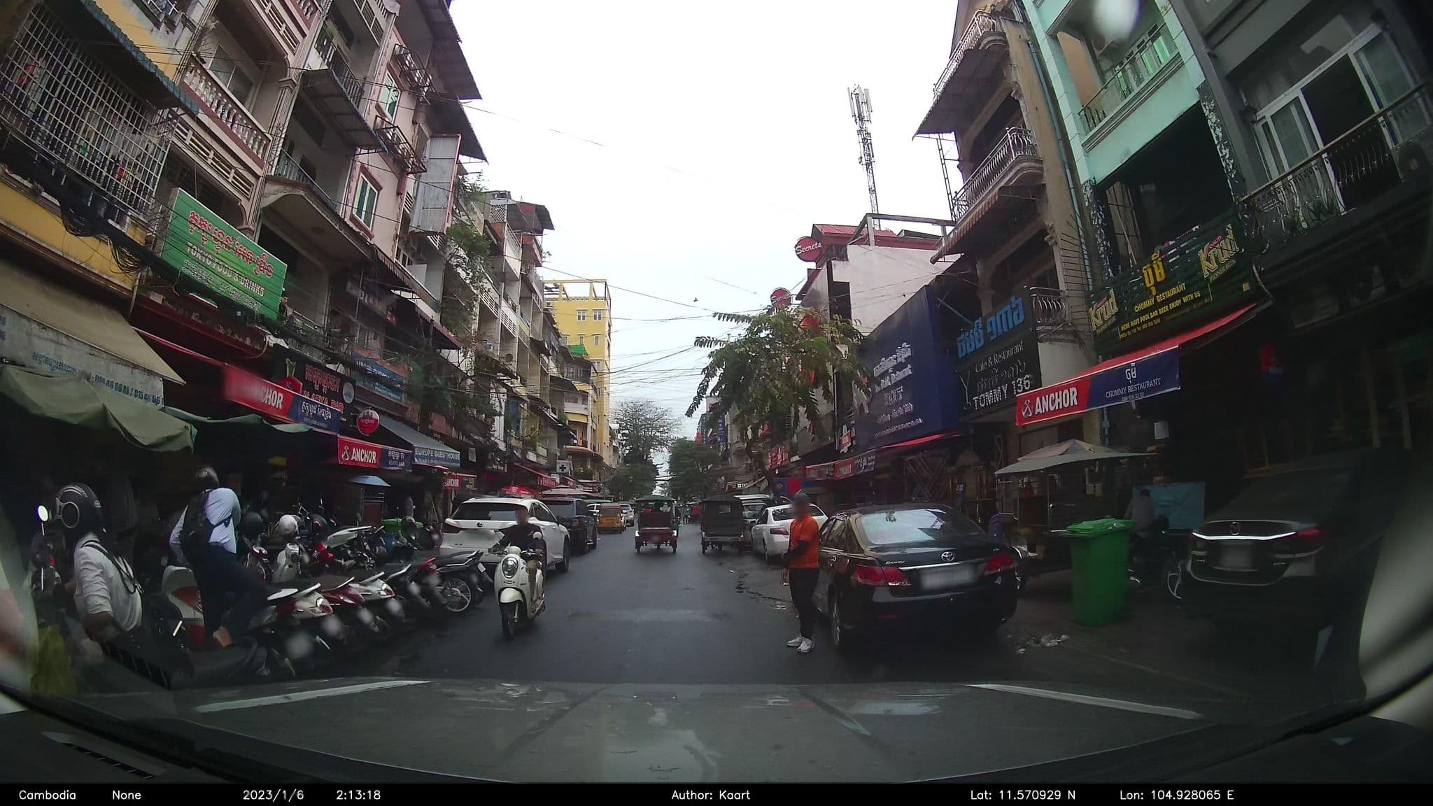 Street view near Europe GuestHouse, Phnom Penh — © kaart_2 (CC BY-SA · Mapillary)