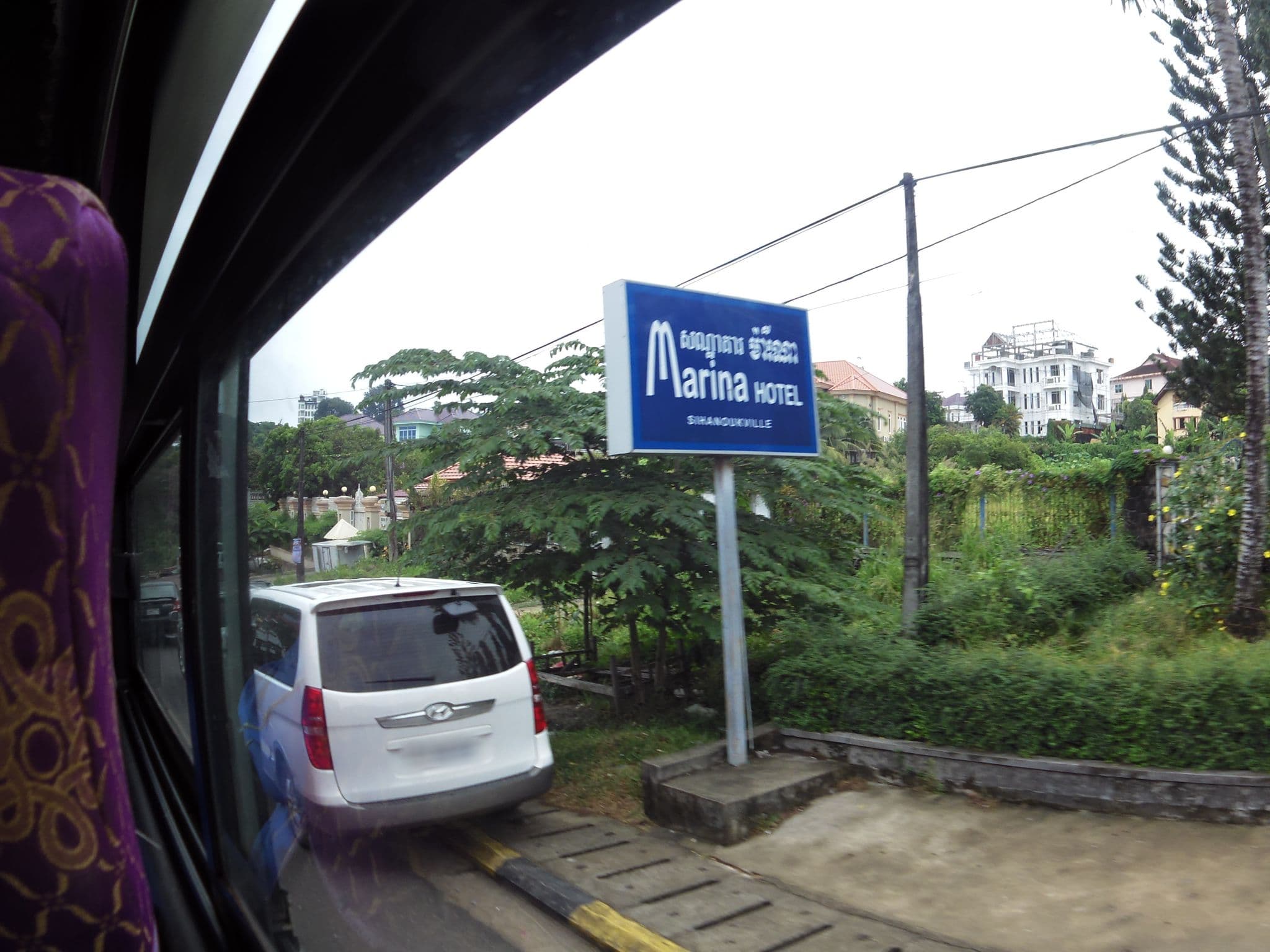 Street view near Backpackers Heaven, Sihanoukville