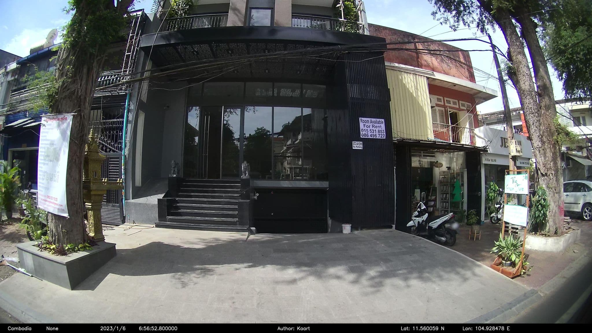Street view near Botum Domrey, Phnom Penh — © kaart_2 (CC BY-SA · Mapillary)