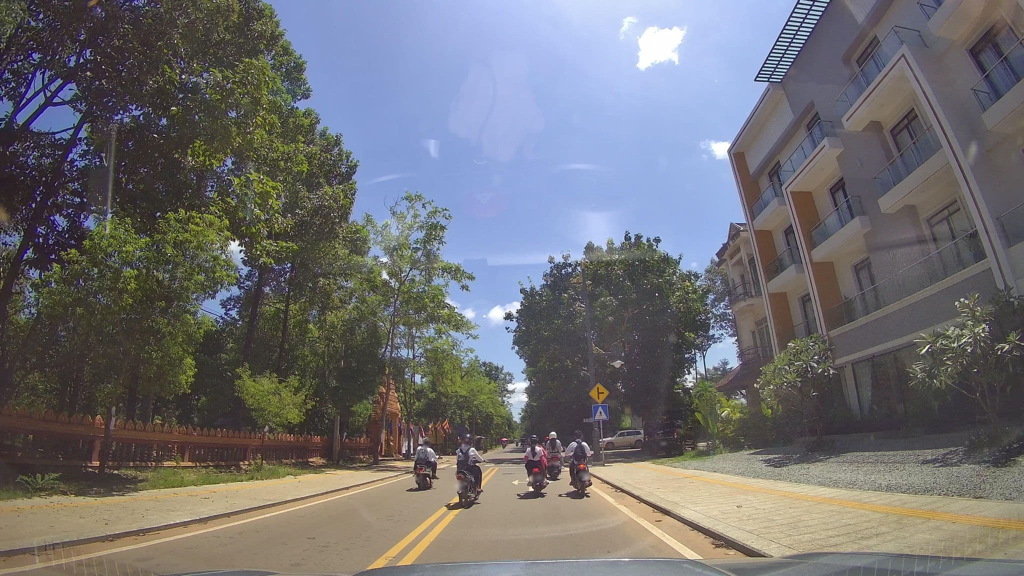 Street view near J's Links Angkor Boutique Hotel, Siem Reap