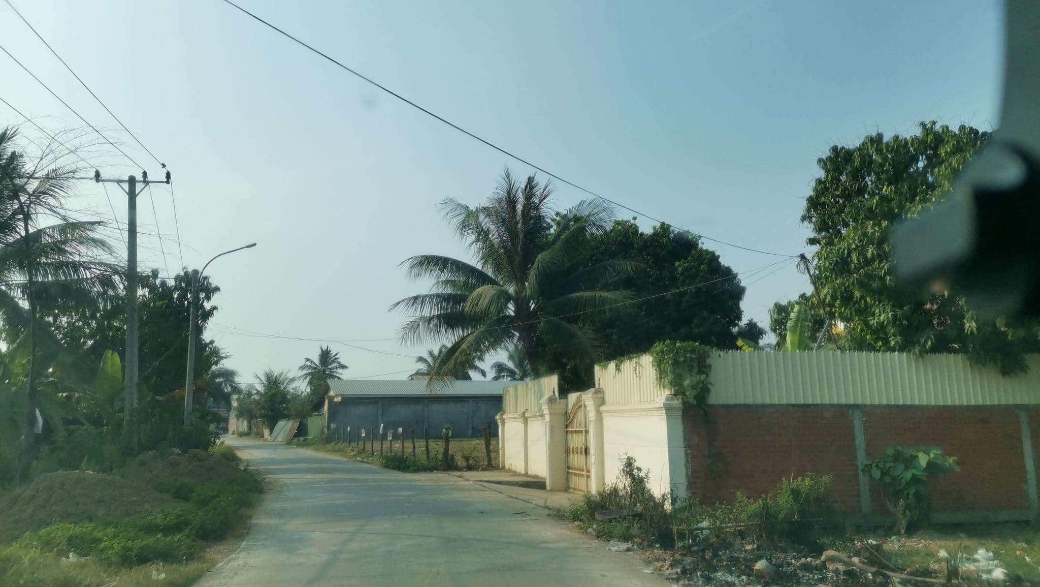 Street view near Icehouse, Battambang — © 71humain (CC BY-SA · Mapillary)