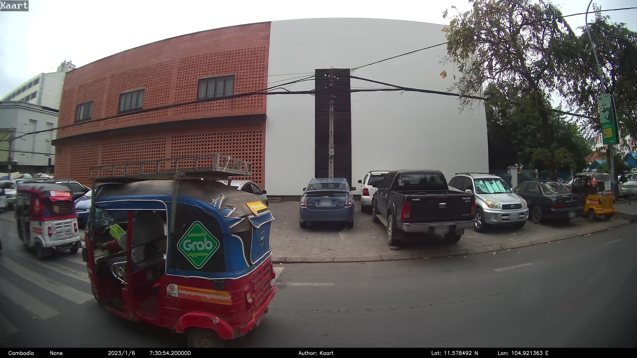 Street view near Kasa1, Phnom Penh — © kaart_2 (CC BY-SA · Mapillary)