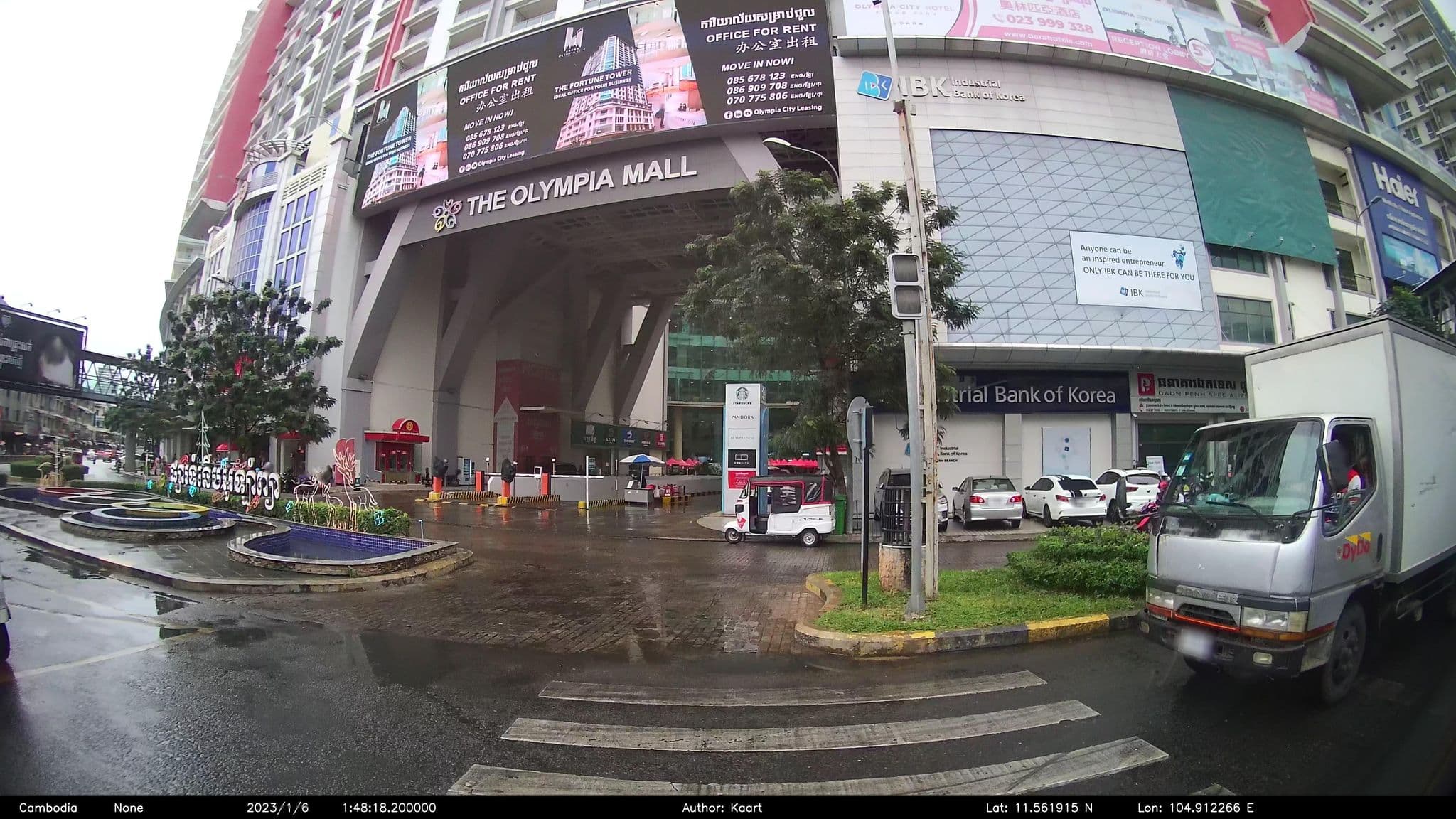 Street view near Olympia City Hotel by Dara, Phnom Penh — © kaart_2 (CC BY-SA · Mapillary)