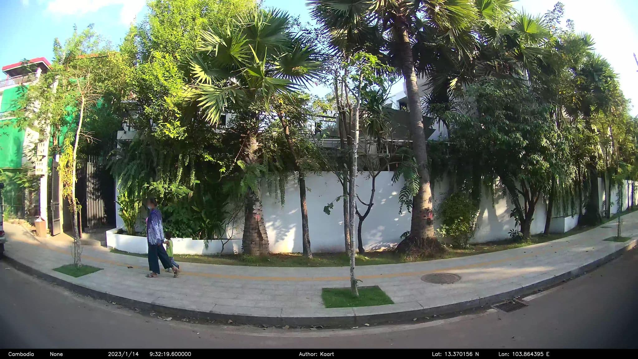 Street view near Jaya House River Park, Siem Reap — © kaart_2 (CC BY-SA · Mapillary)