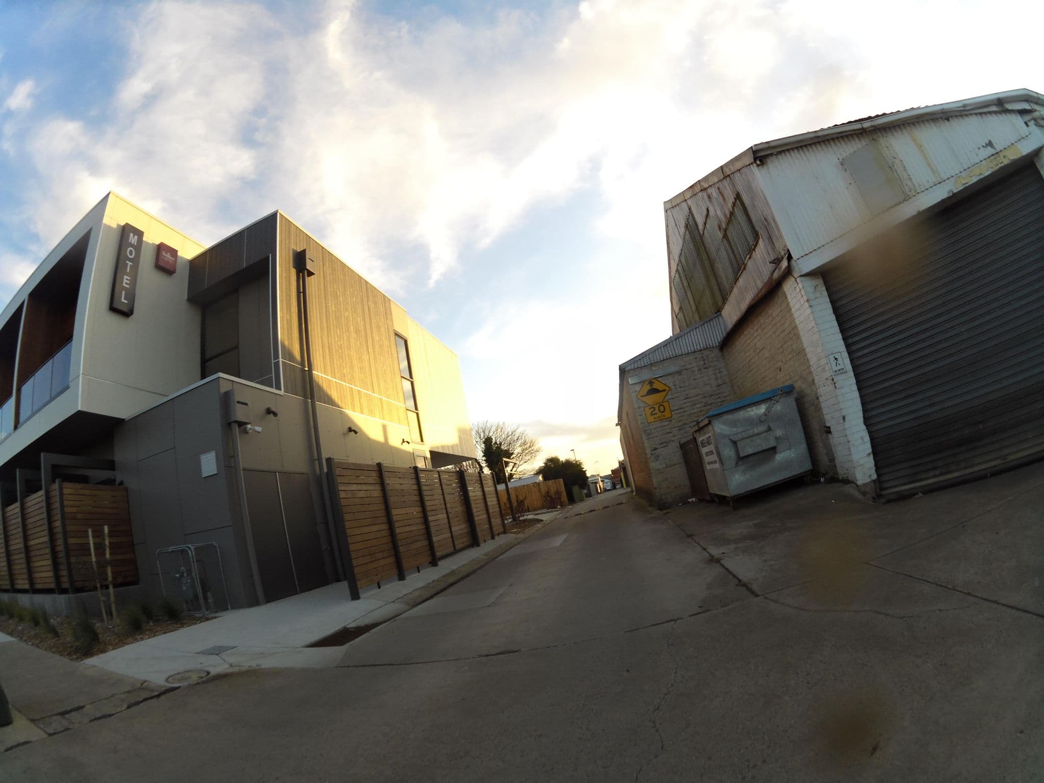 Street view near MJ McMahon Motel, Wonthaggi — © skillsy (CC BY-SA · Mapillary)
