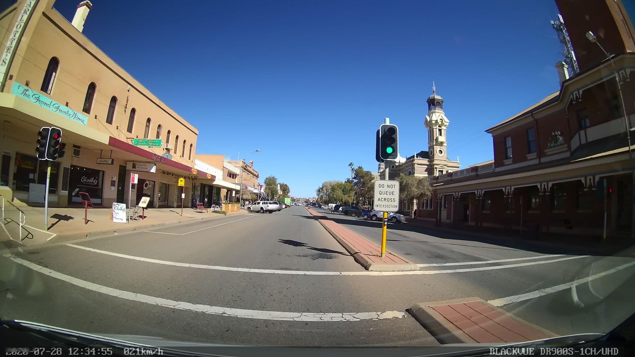 Street view near Grand Guest House, Broken Hill