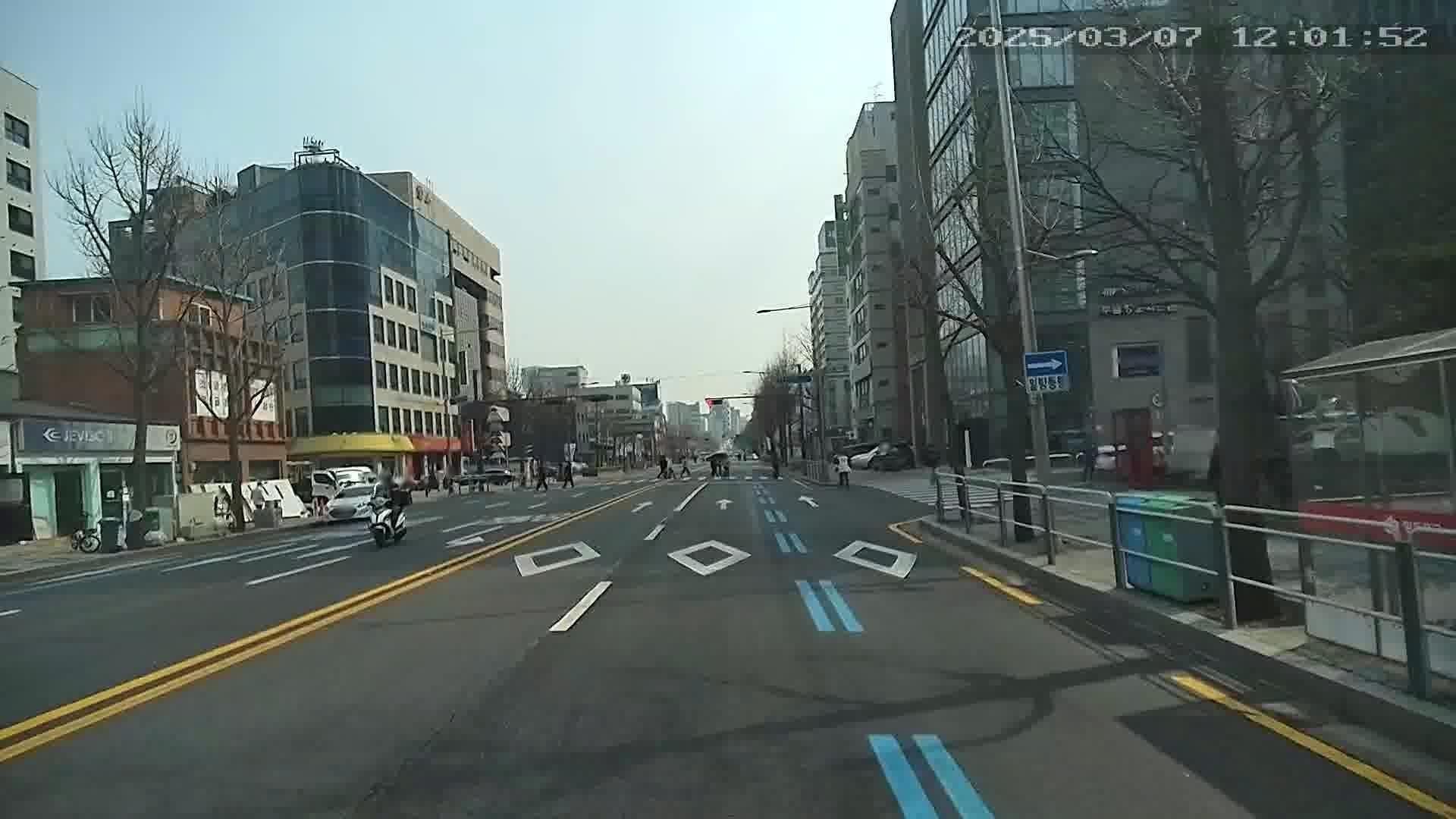 Street view near STAY AND YOU, Gwangmyeong — © motov (CC BY-SA · Mapillary)
