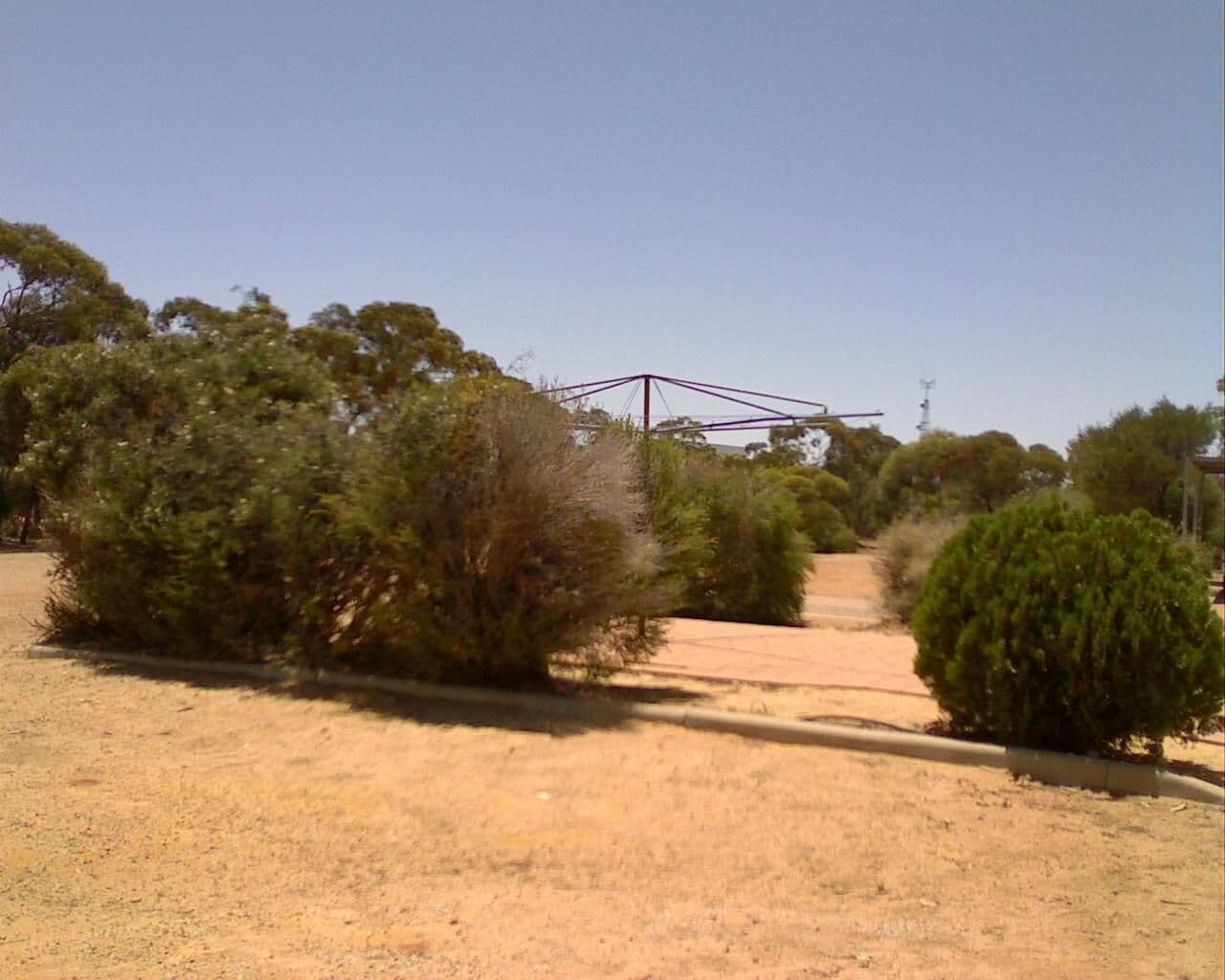Street view near Kalannie Rabbit Proof Fence Caravan Park, Moora — © bob3bob3 (CC BY-SA · Mapillary)
