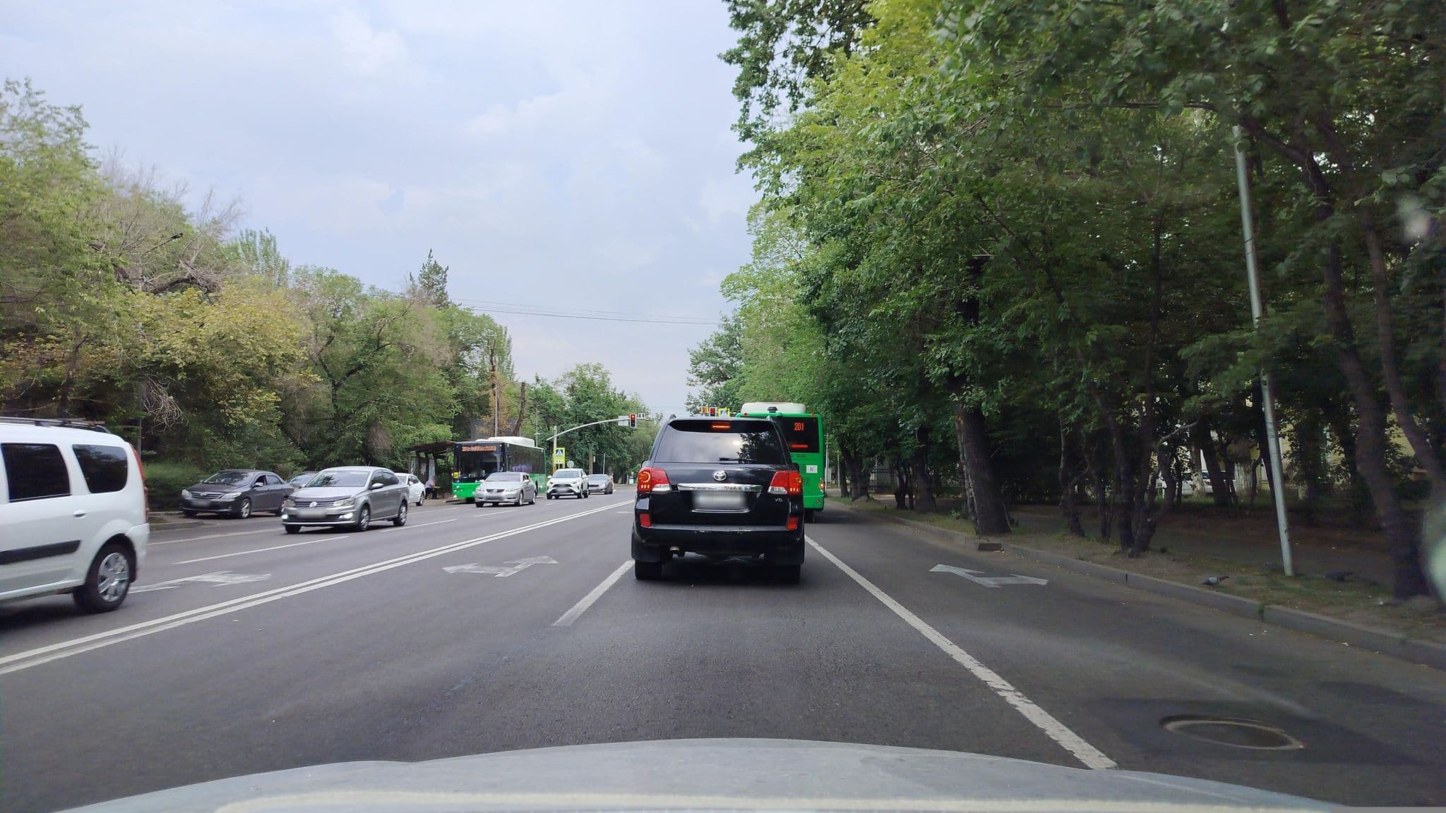Street view near SoLuxe Hotel Almaty, Almaty — © sevenmp (CC BY-SA · Mapillary)