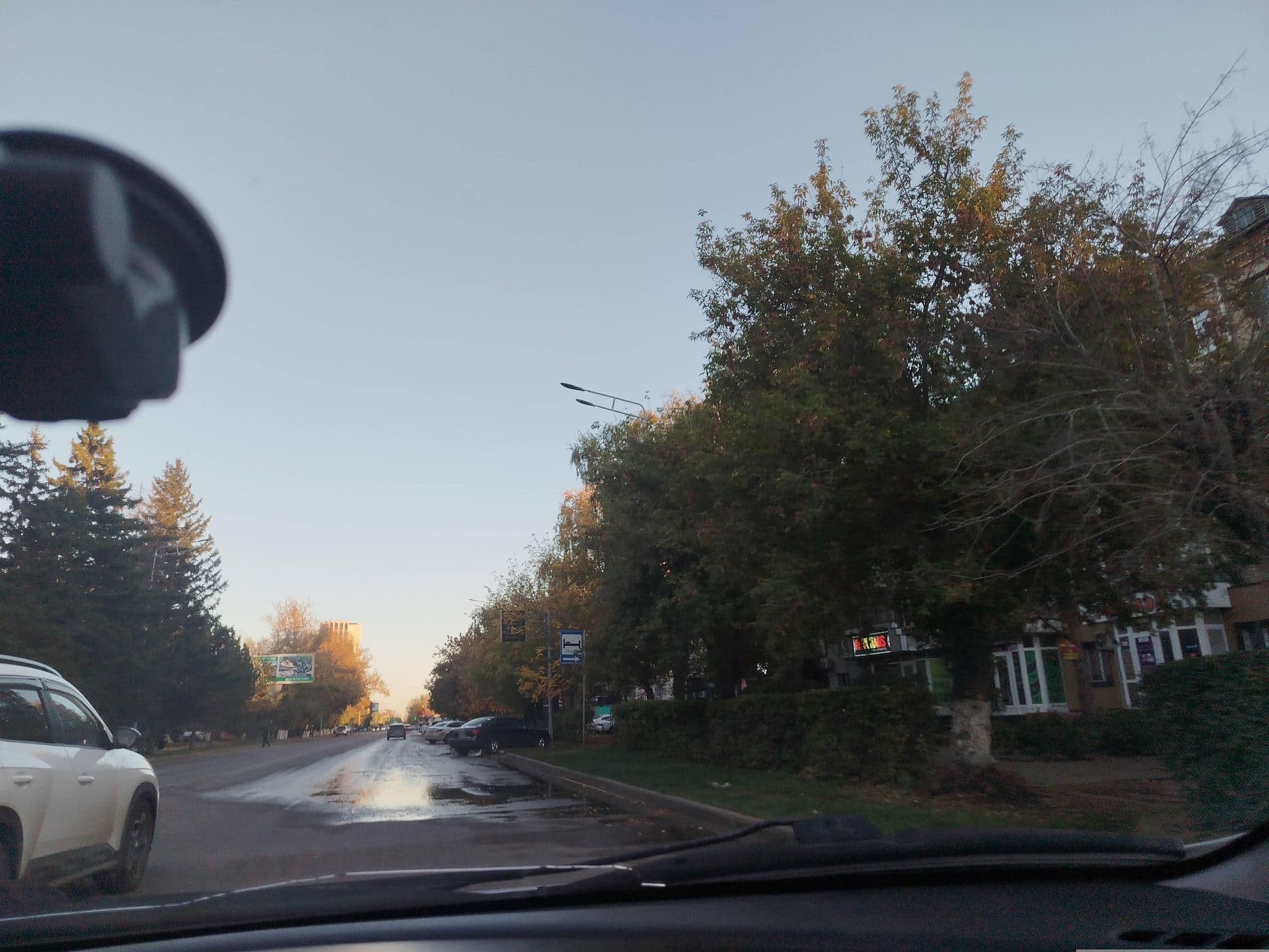Street view near Park house, Petropavl — © mukatayasker (CC BY-SA · Mapillary)