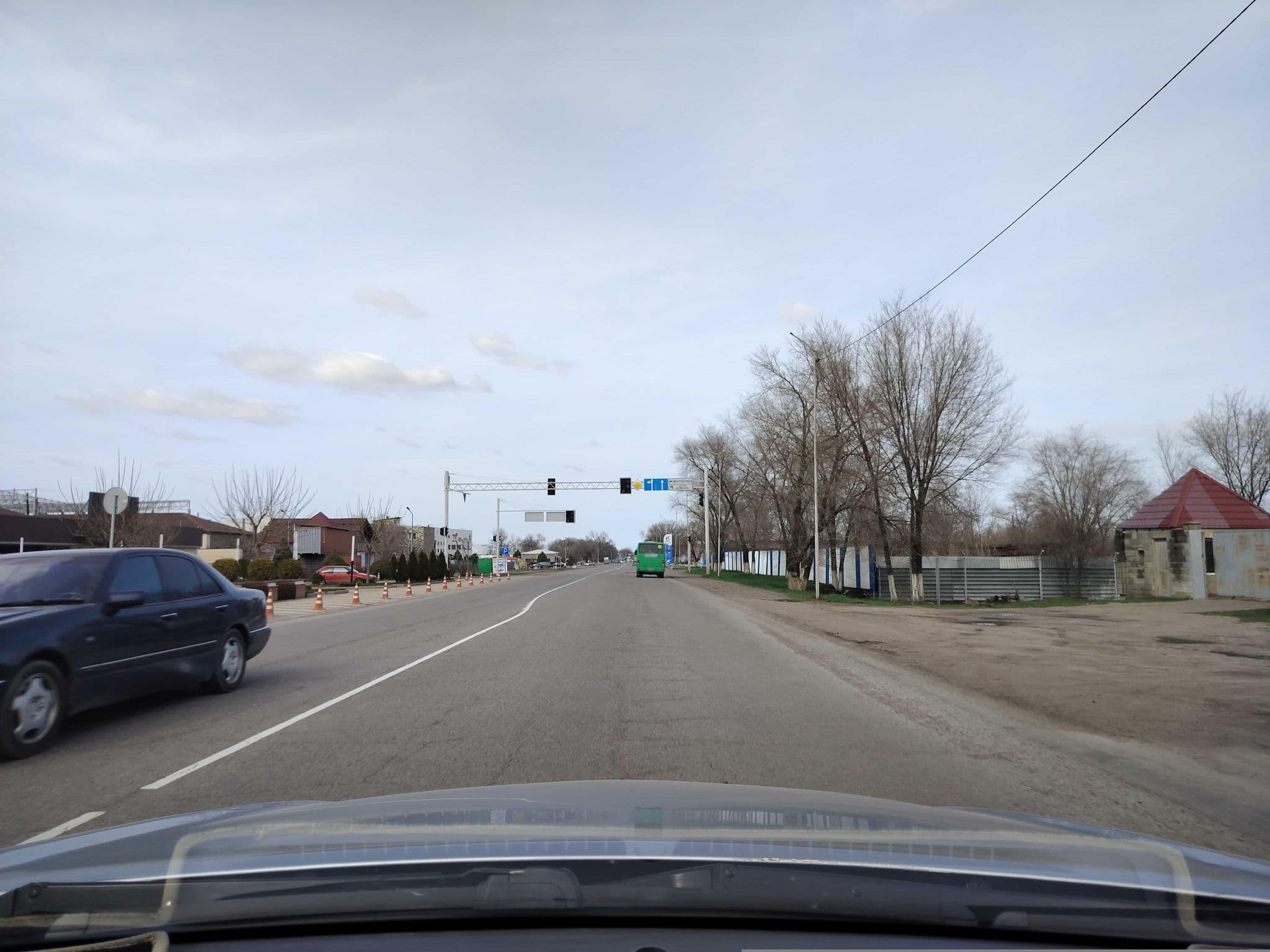 Street view near Gres Hotel, Otegen Batyra — © sevenmp (CC BY-SA · Mapillary)