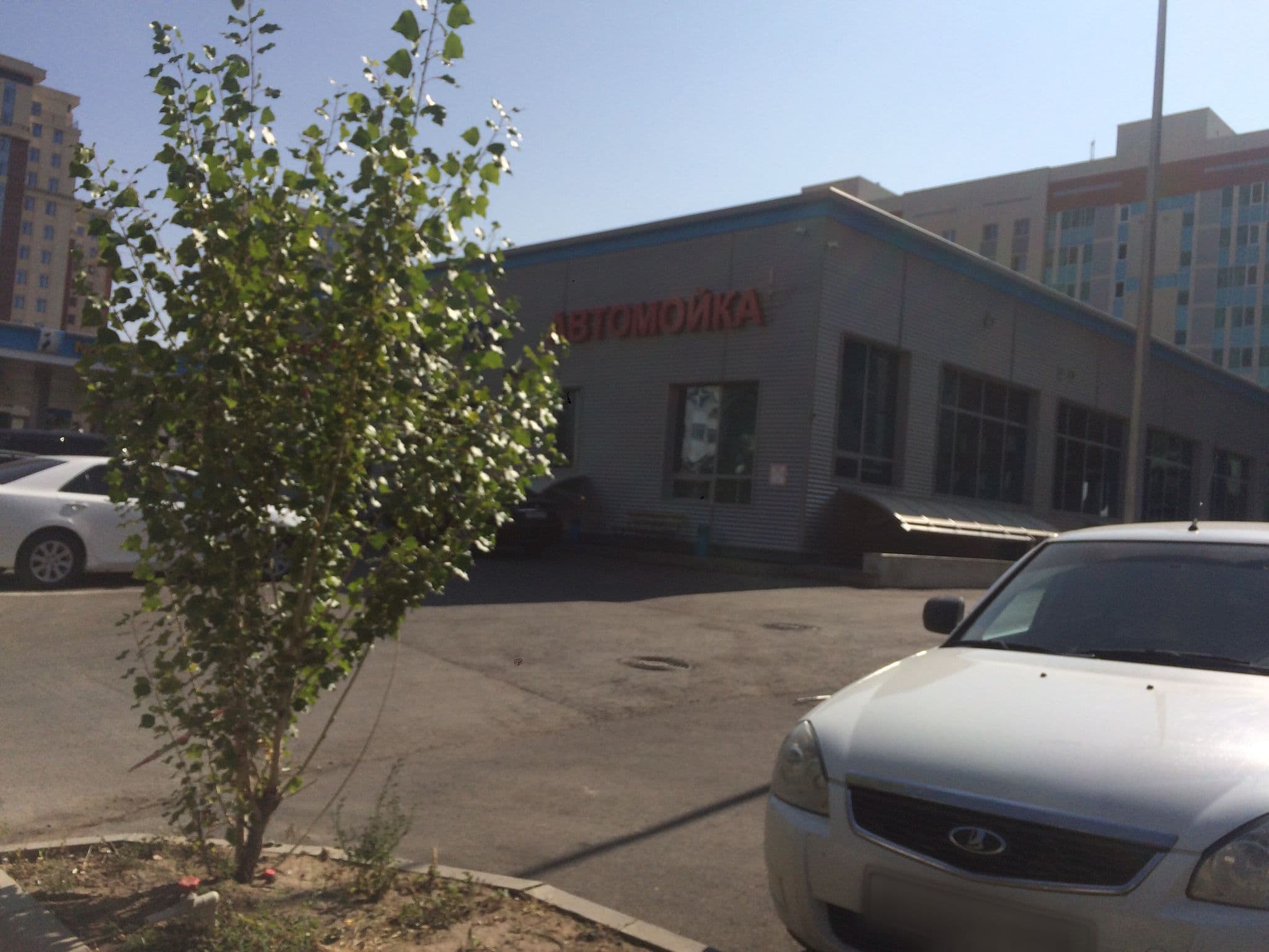 Street view near Aykun hotel, Astana — © amantay (CC BY-SA · Mapillary)