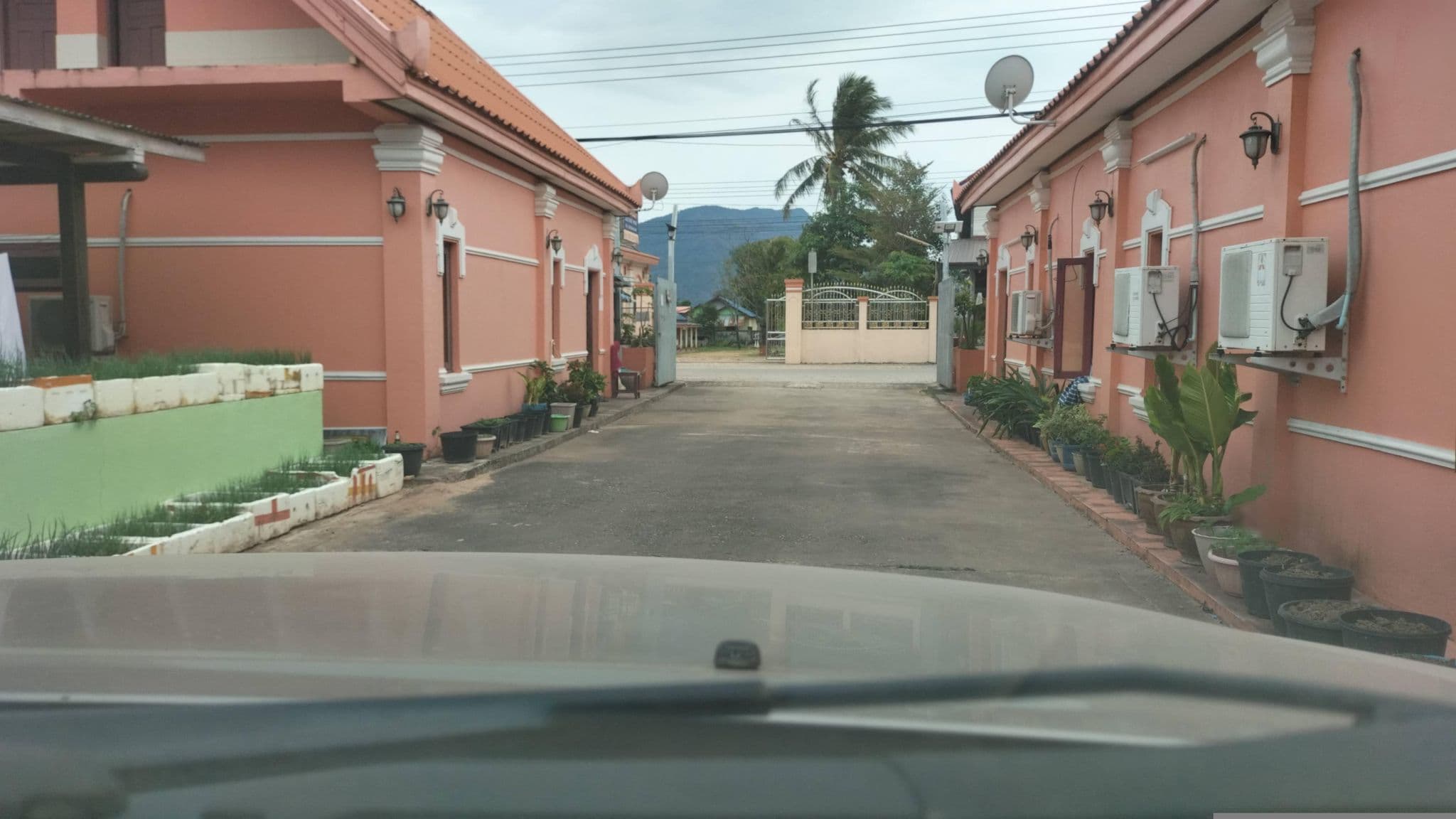 Street view near Vangphouthong Guest House, Ban Nahin — © sengxay (CC BY-SA · Mapillary)