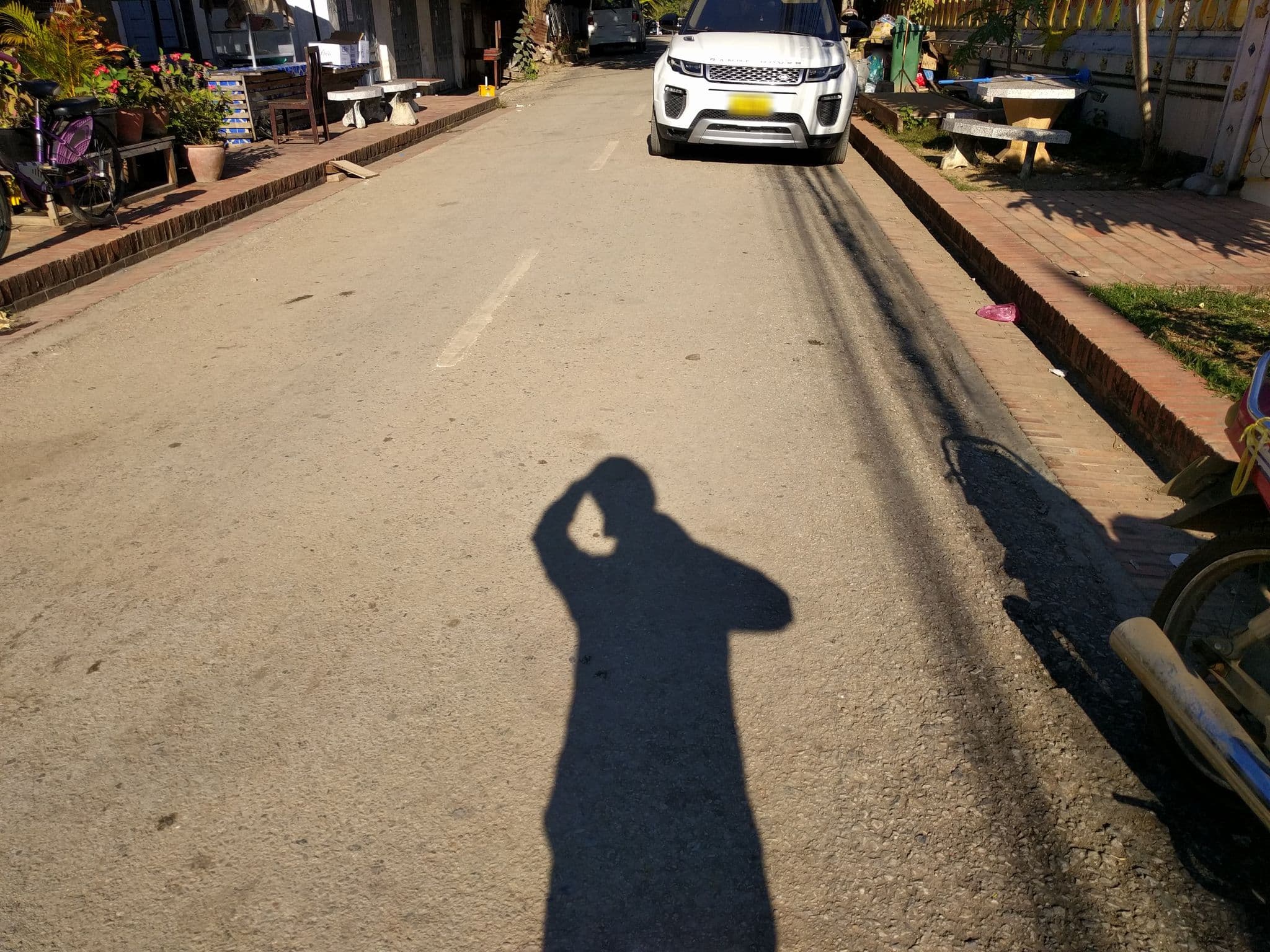 Street view near SoukLanXang, Luang Prabang — © emackres (CC BY-SA · Mapillary)
