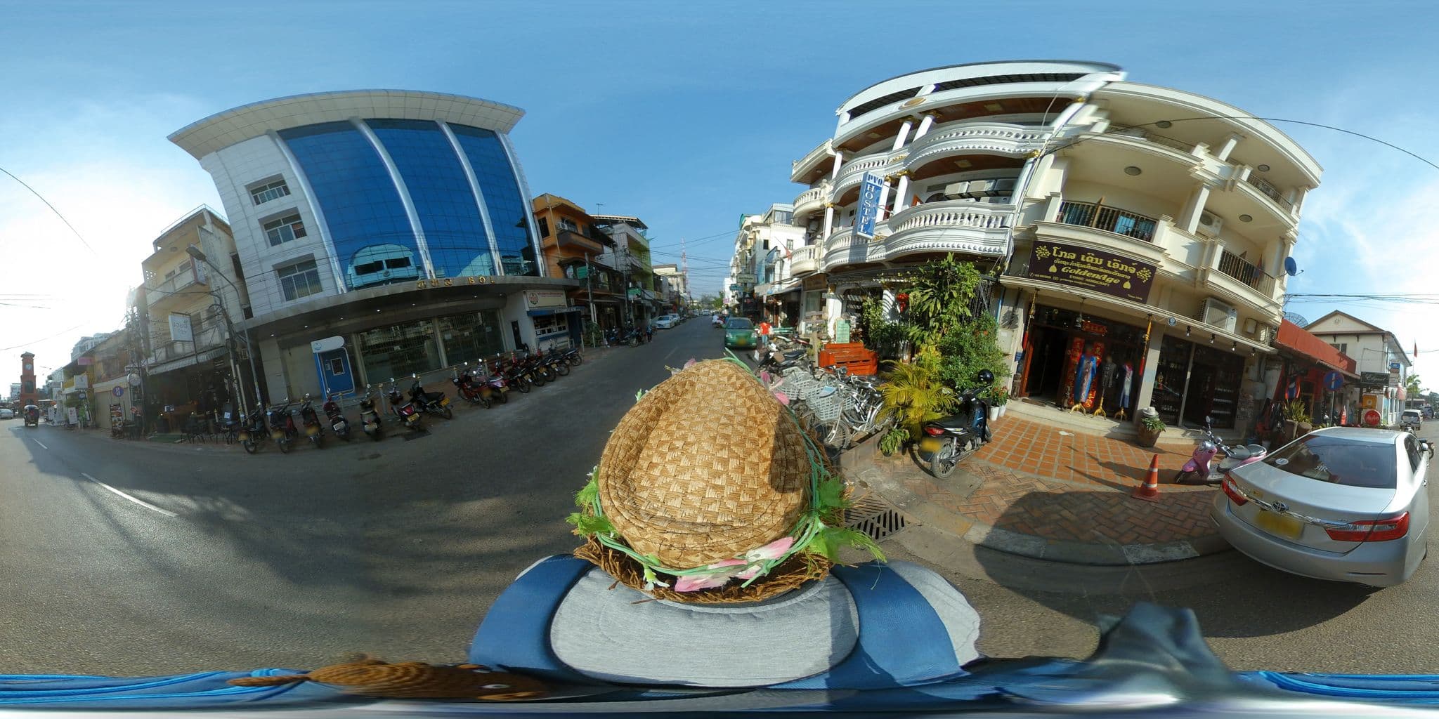 Street view near PVO, Vientiane