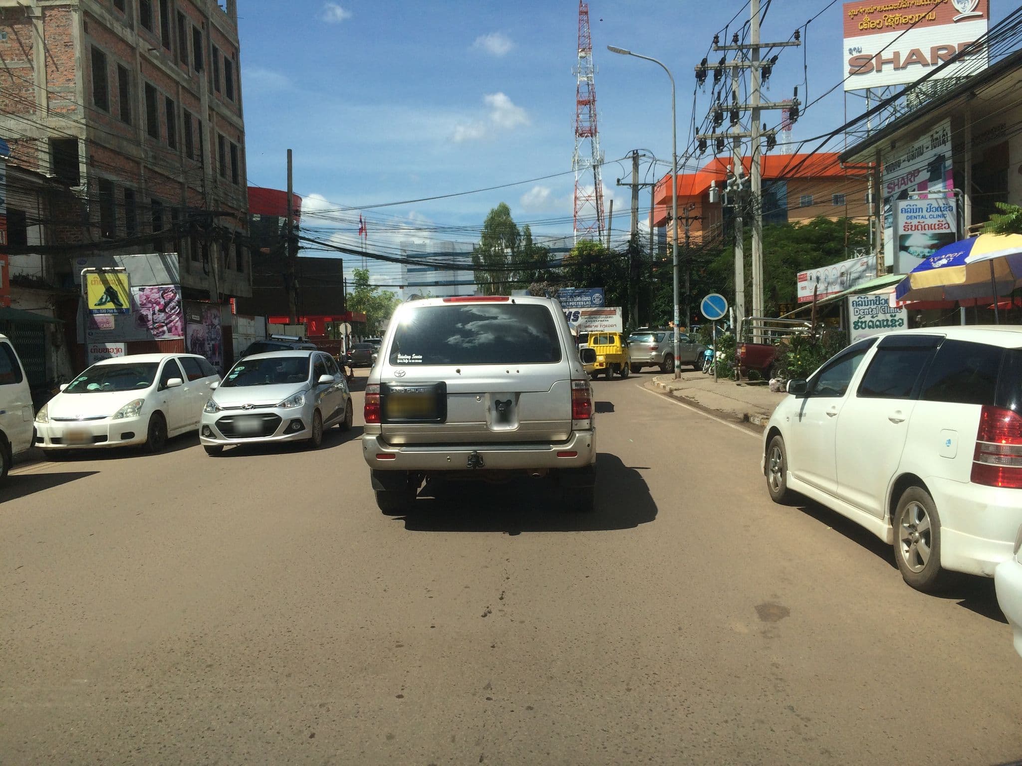 Street view near iTel Backpacker, Vientiane