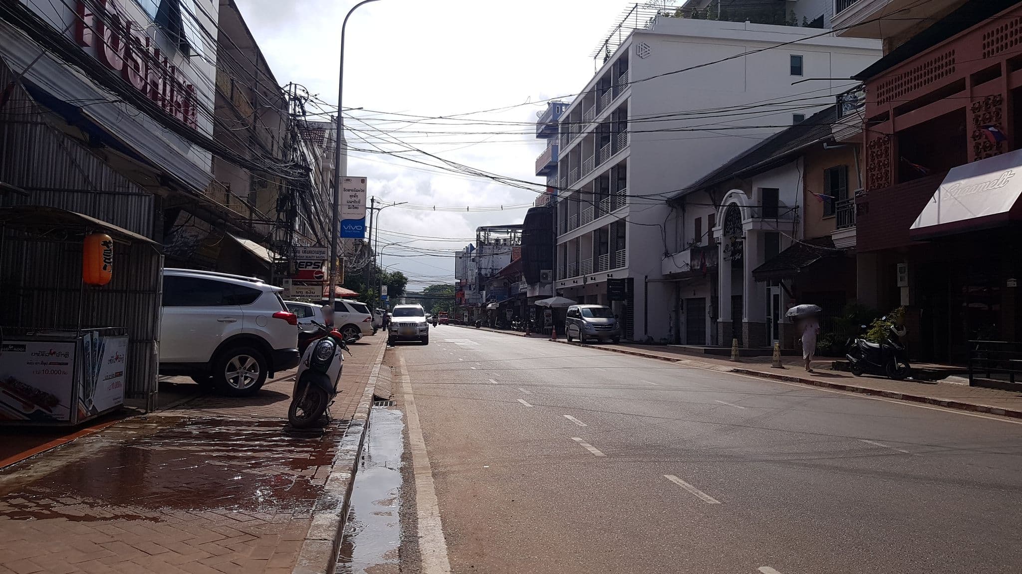 Street view near New Rose Boutique Hotel, Vientiane