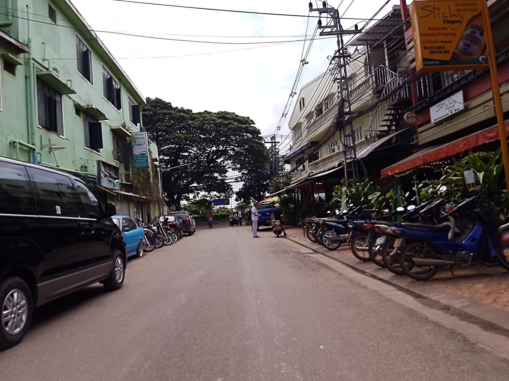 Street view near Le Charme Vientiane Hotel, Vientiane — © mbethke (CC BY-SA · Mapillary)