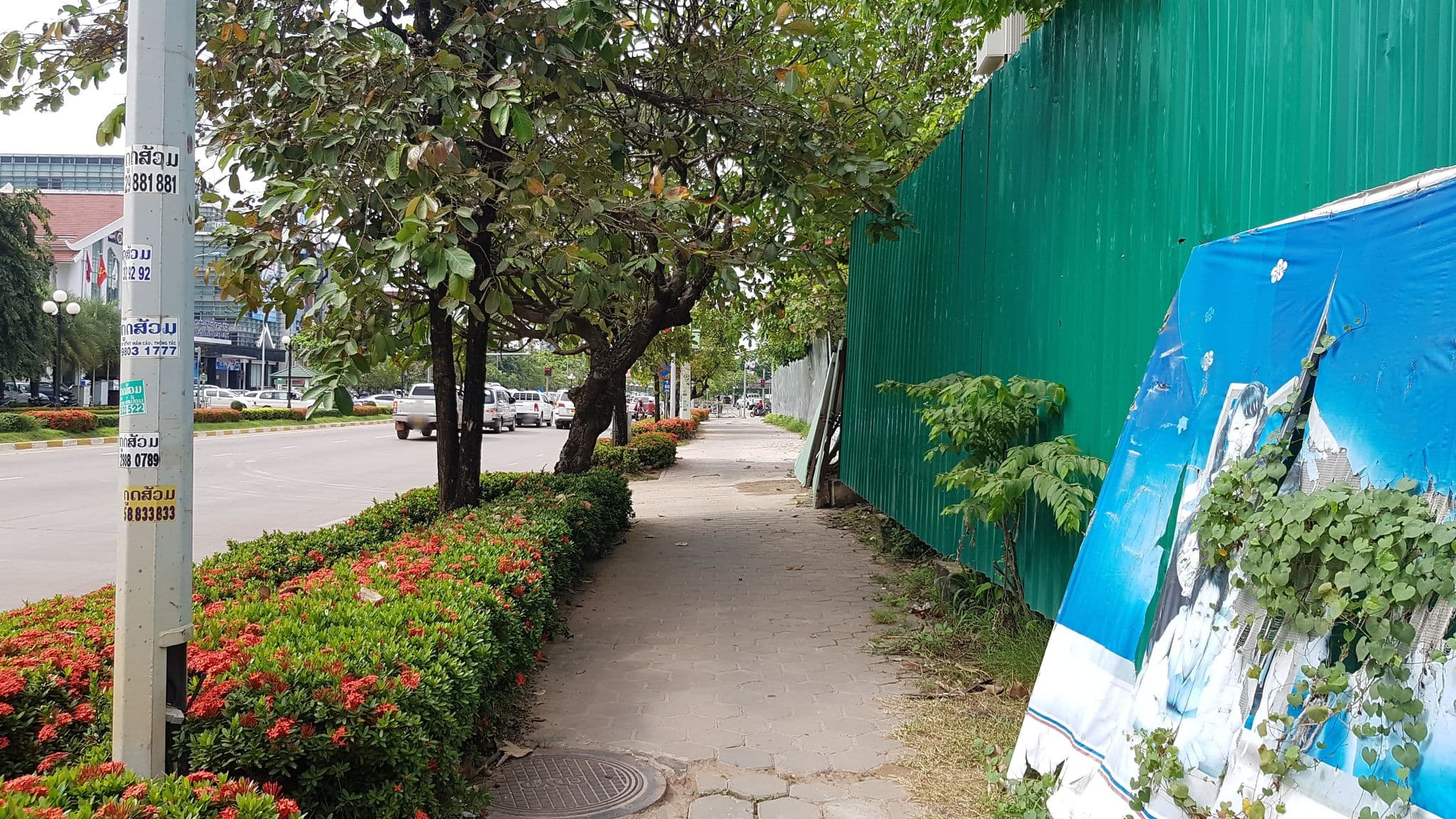 Street view near Ramayana Hotel, Vientiane