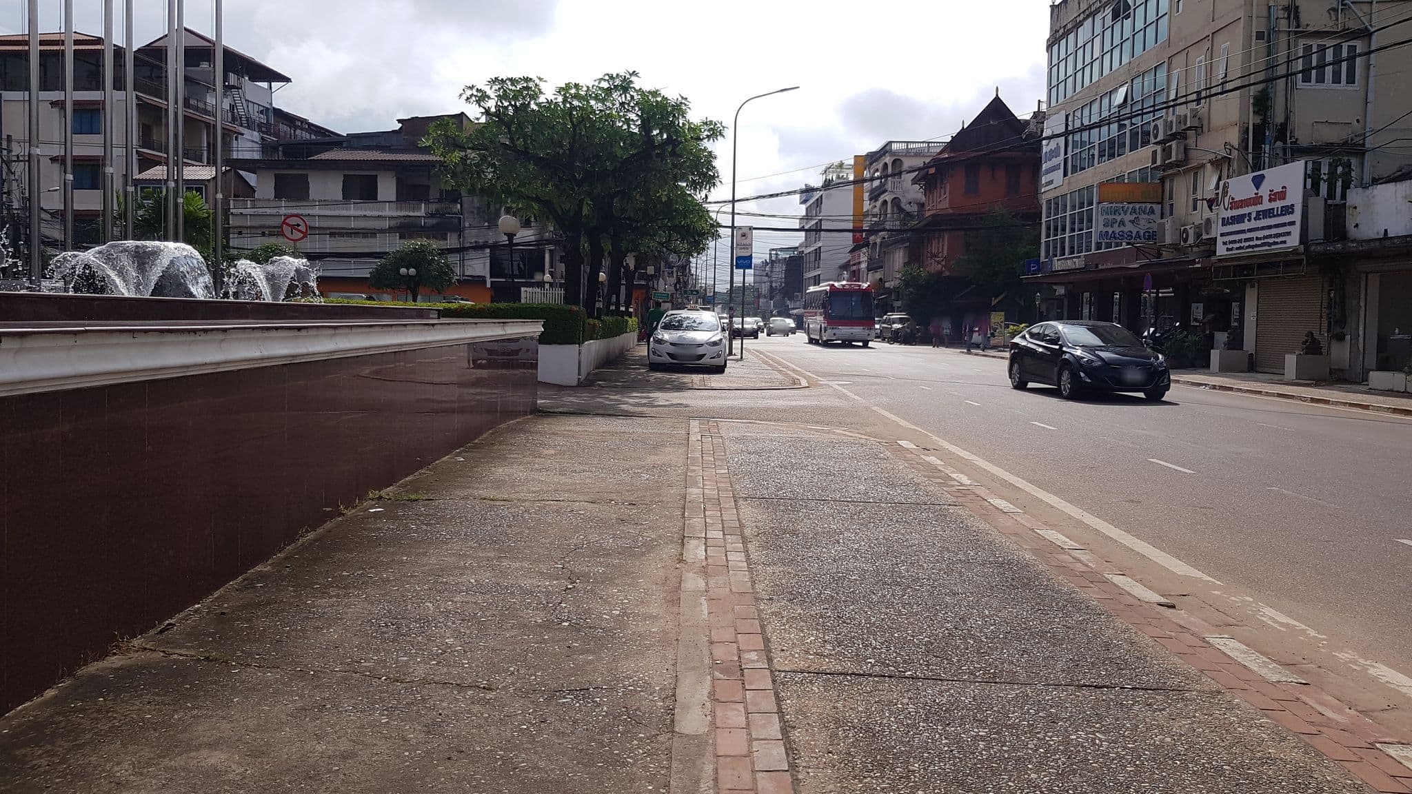 Street view near Lao Plaza Hotel, Vientiane