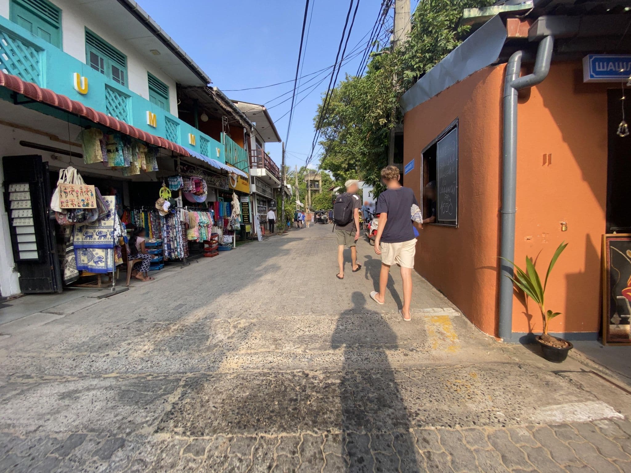 Street view near One and Only Appartments, Unawatuna — © vadi (CC BY-SA · Mapillary)