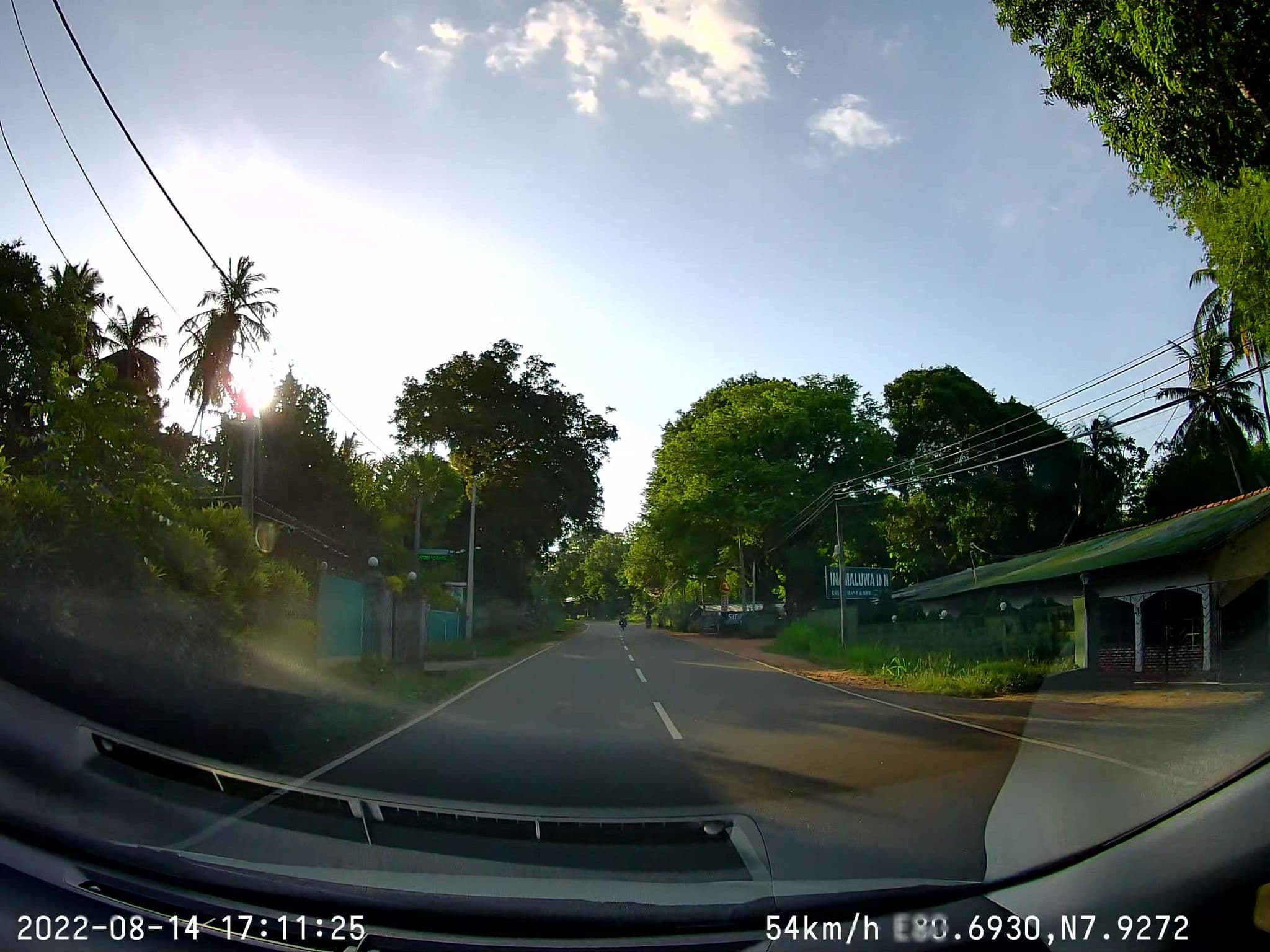 Street view near Inamaluwa Inn, Sigiriya