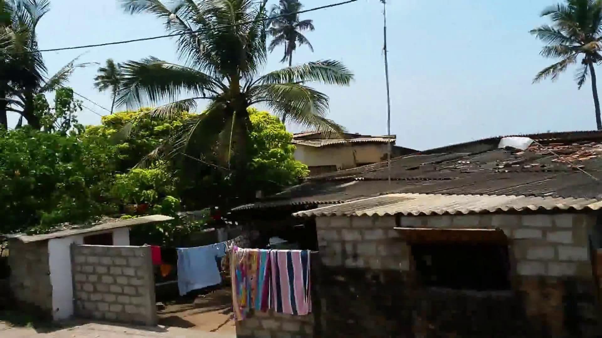 Street view near Blue Horizone, Moratuwa — © cut (CC BY-SA · Mapillary)