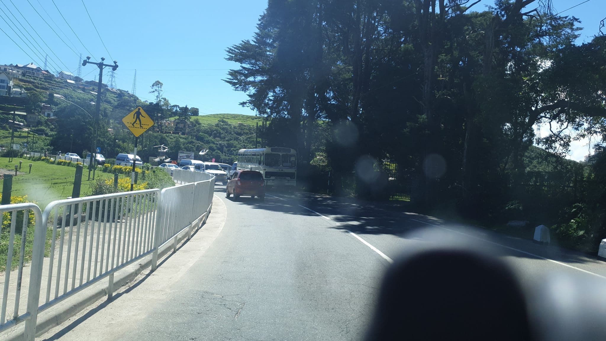 Street view near Watermead, Nuwara Eliya