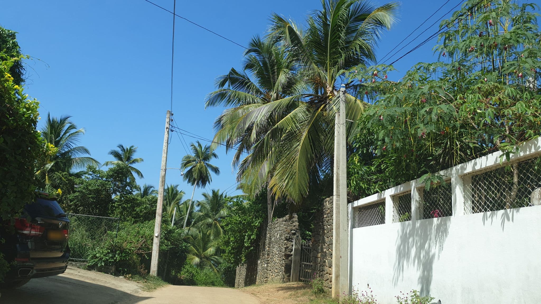 Street view near emma sea view, Beliatta — © coreagc (CC BY-SA · Mapillary)