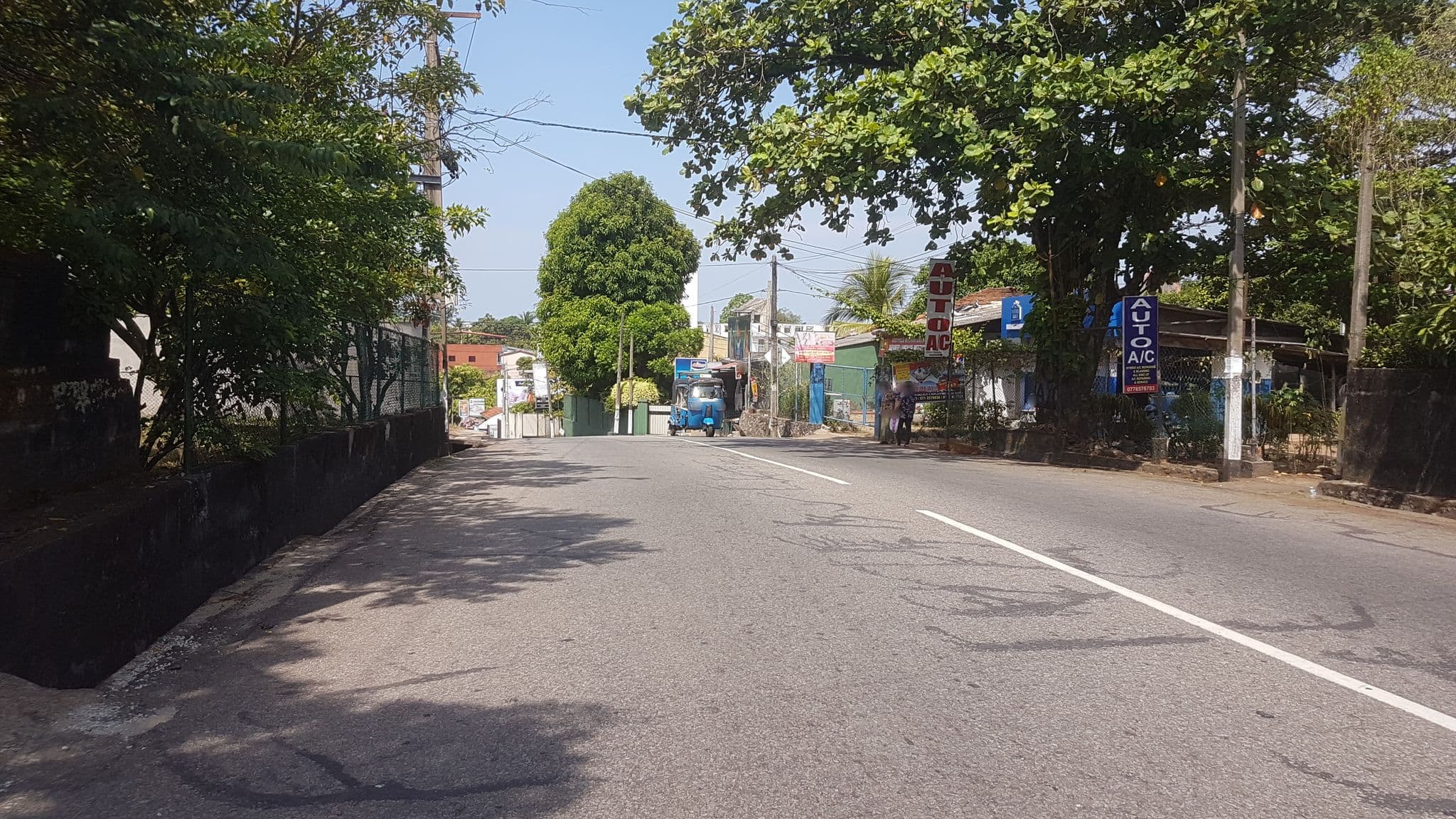 Street view near White Lotus, Pita Kotte — © mbethke (CC BY-SA · Mapillary)