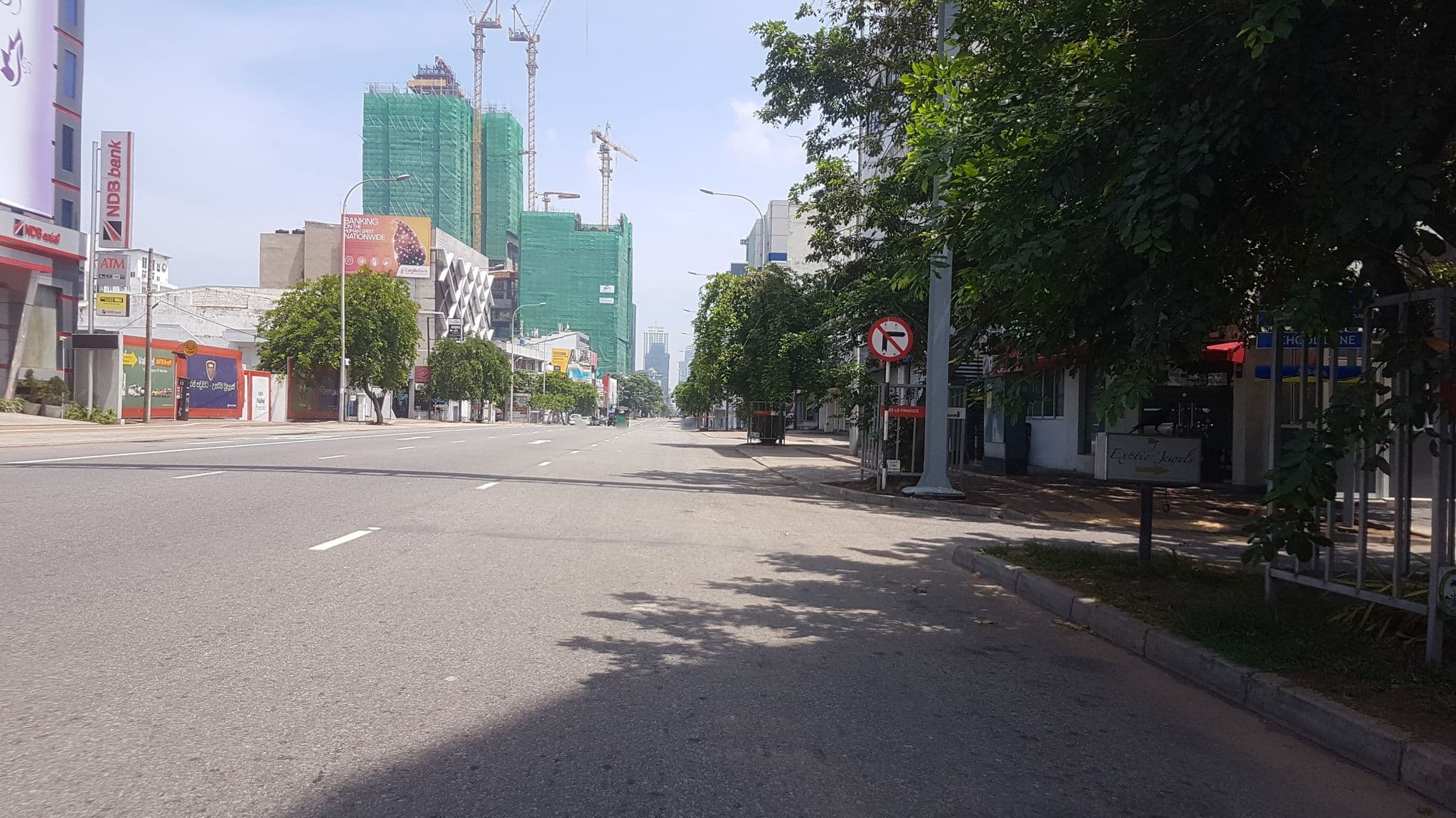 Street view near Taprobane House, Colombo — © mbethke (CC BY-SA · Mapillary)