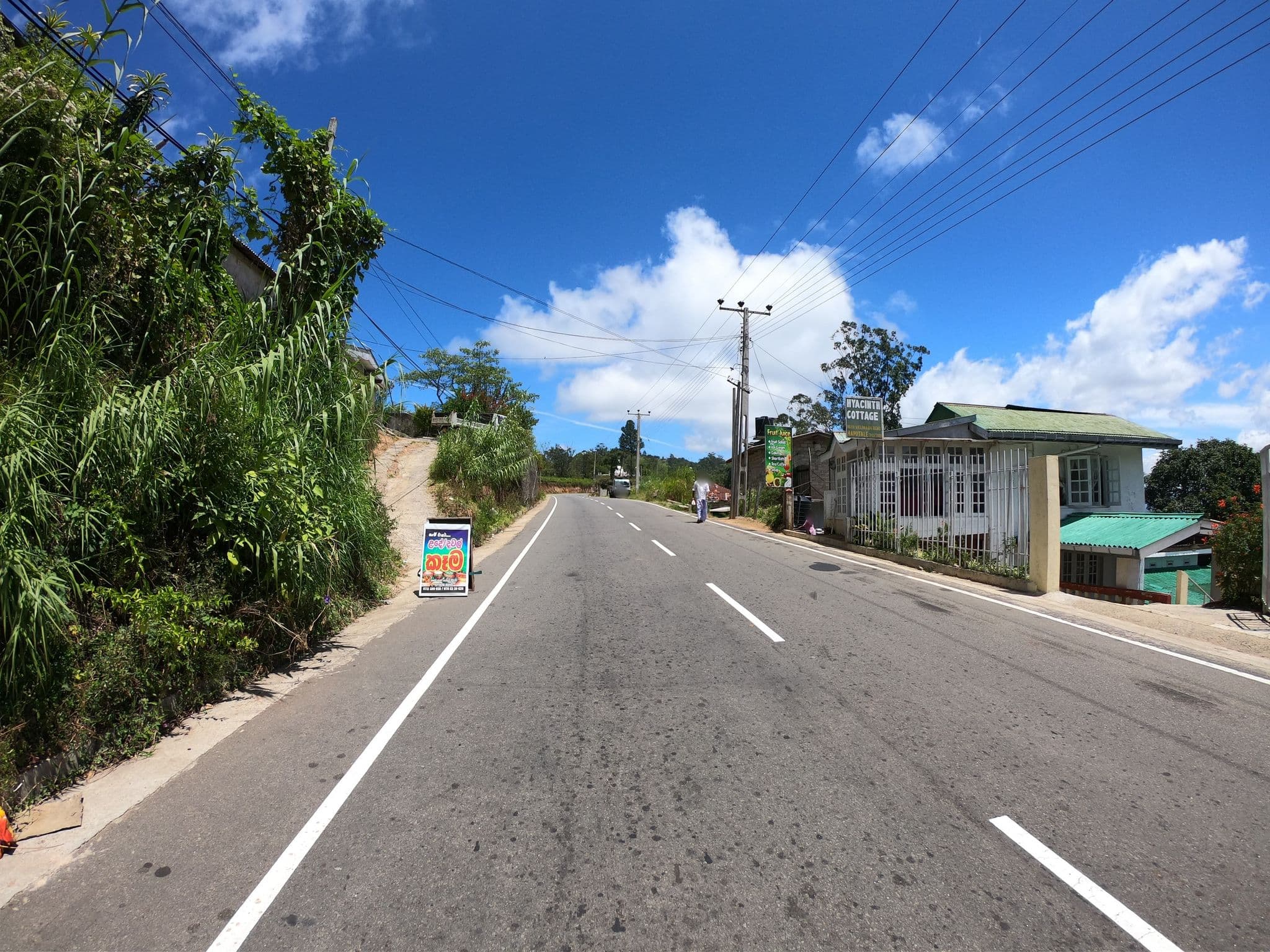 Street view near Green Myst Cottage, Haputale — © paulinus (CC BY-SA · Mapillary)