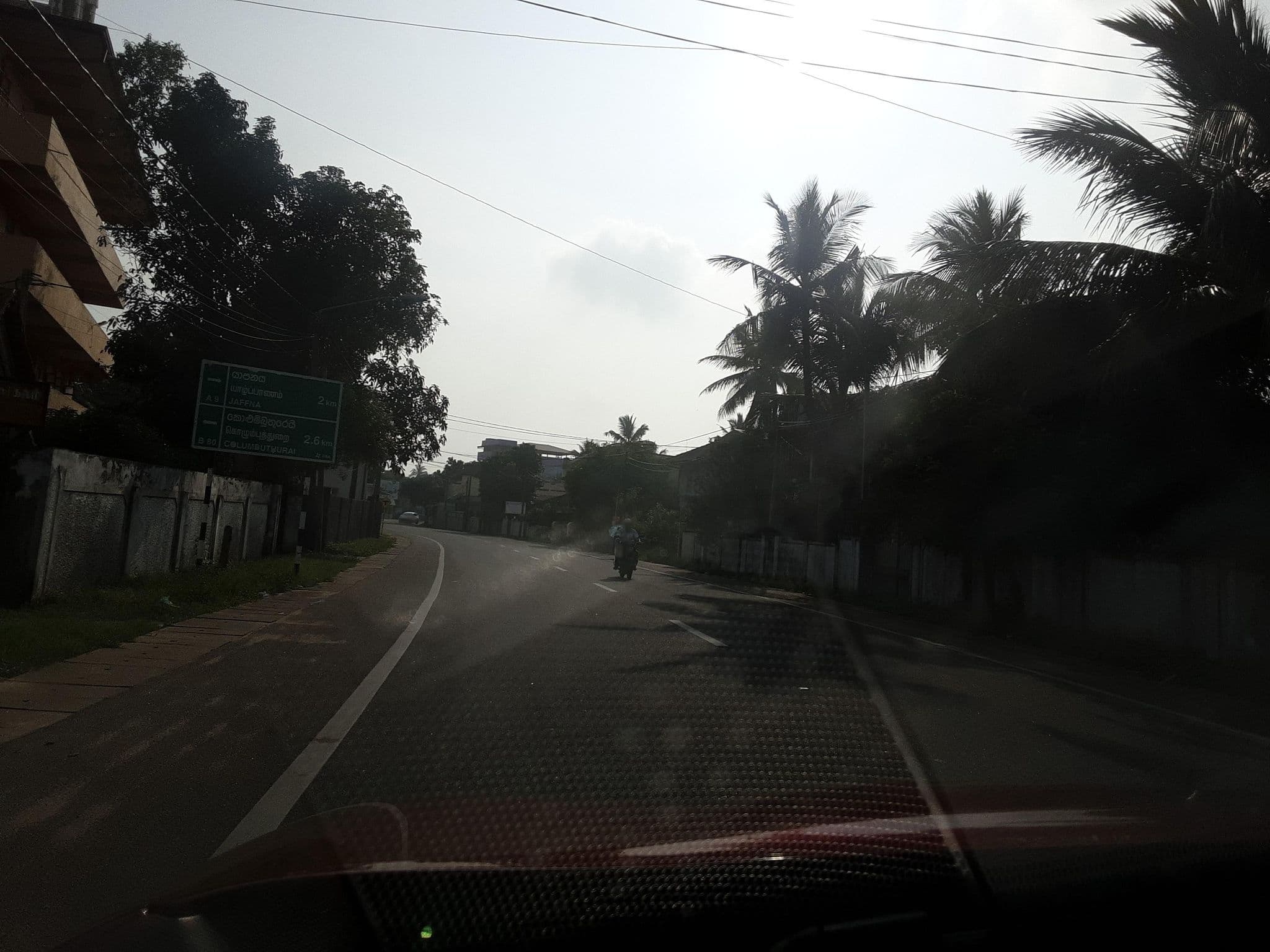 Street view near Bastian Hotel, Jaffna — © ZihanZarouk (CC BY-SA · Mapillary)