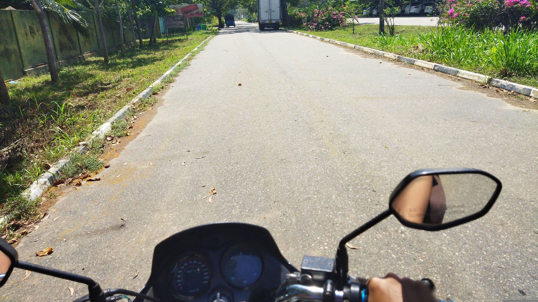 Street view near Home 2, Kalmunai — © fathimareesha (CC BY-SA · Mapillary)